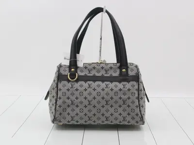 Josephine PM