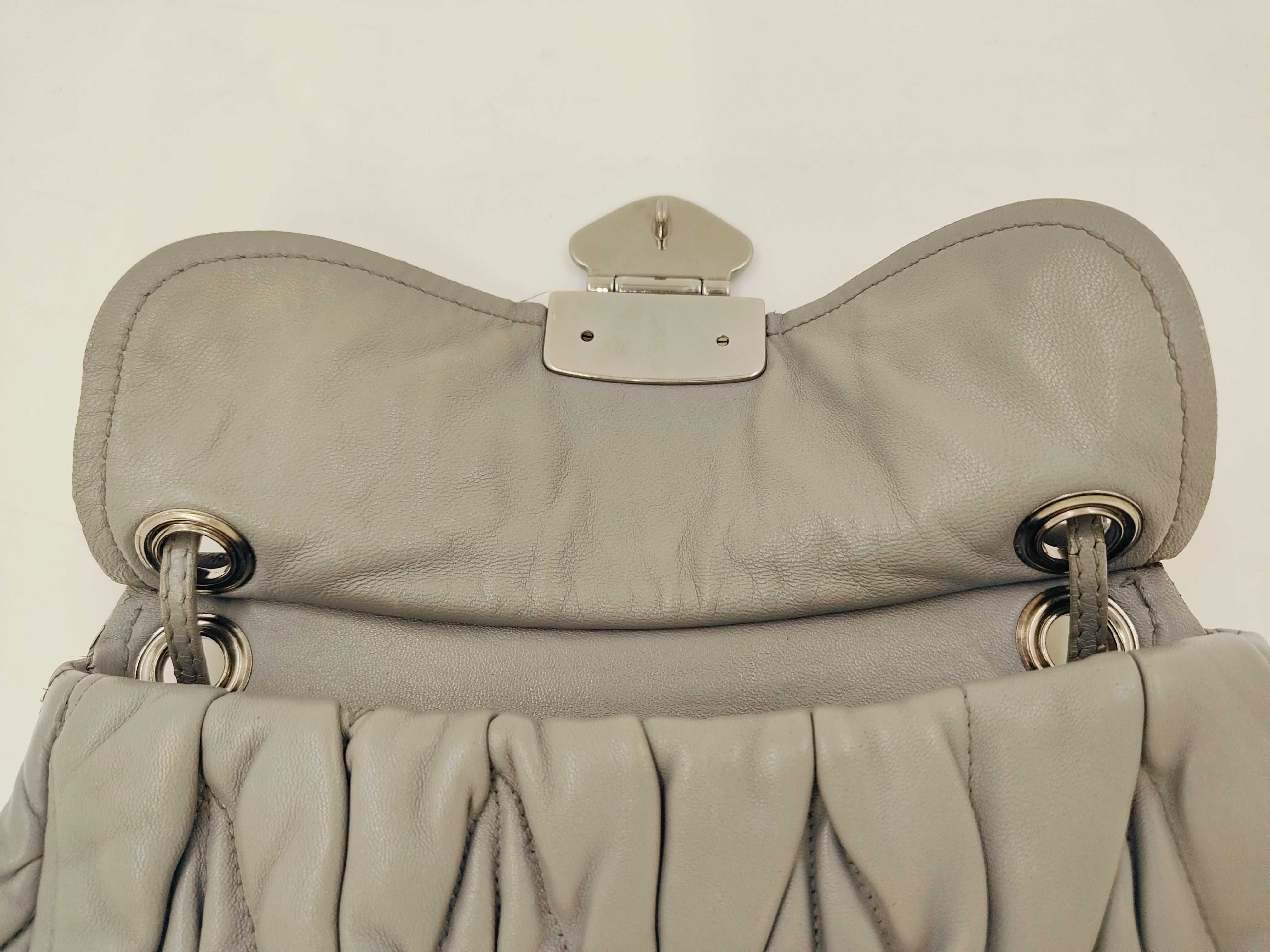 leather shoulder bag, gray. — view 10