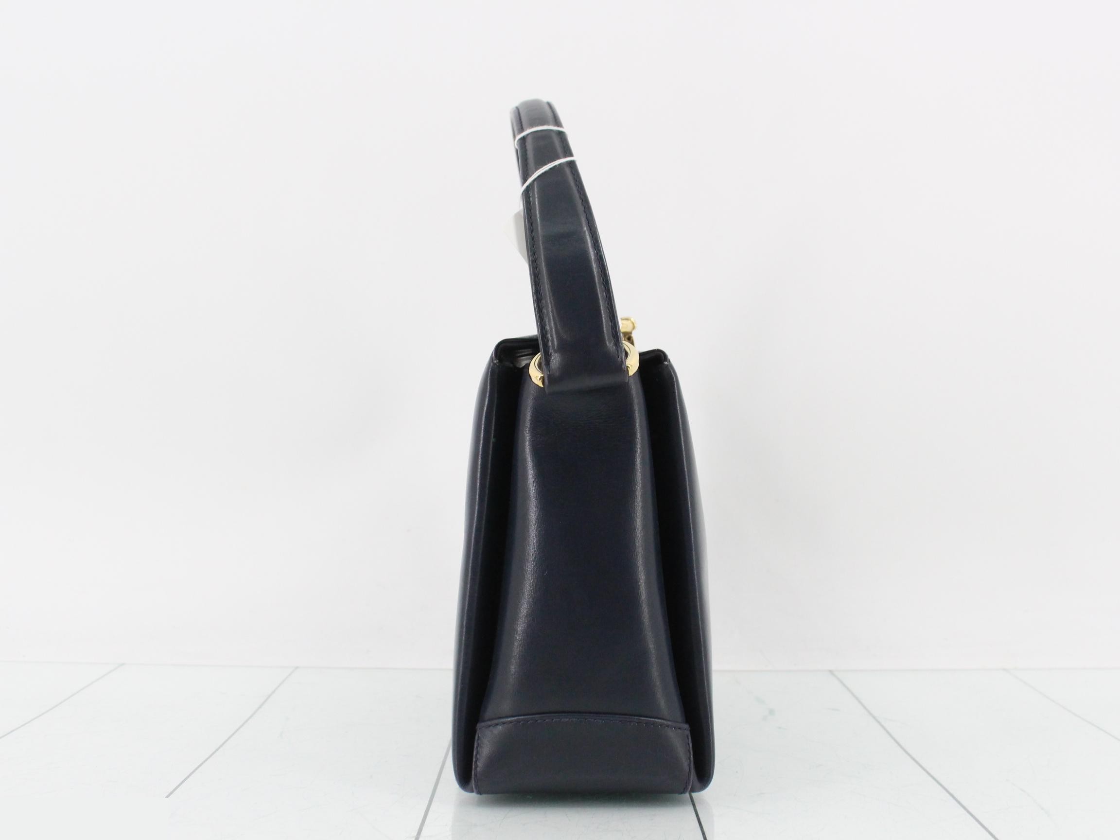 handbag — view 4