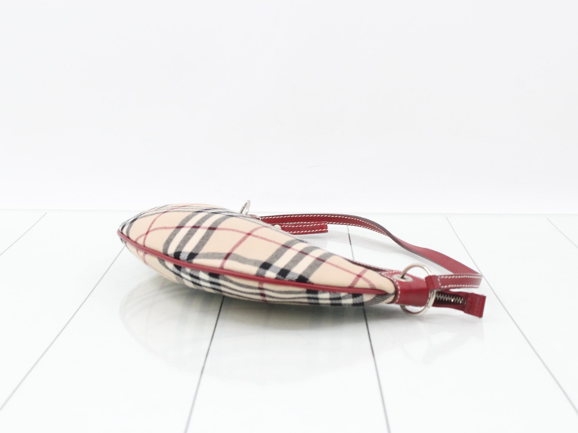 Blue Label One-Shoulder Nova Check — view 6