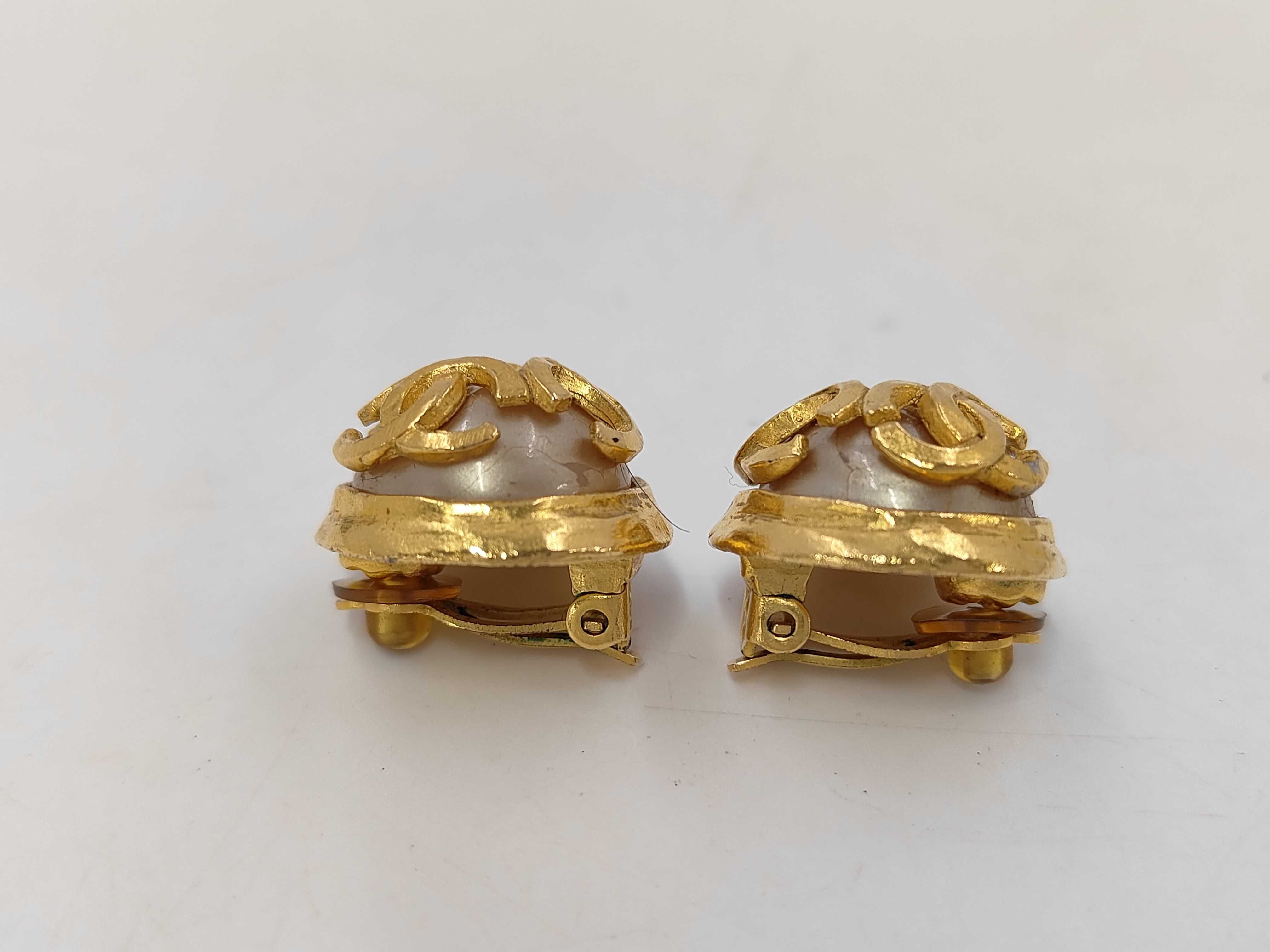 earrings — view 3
