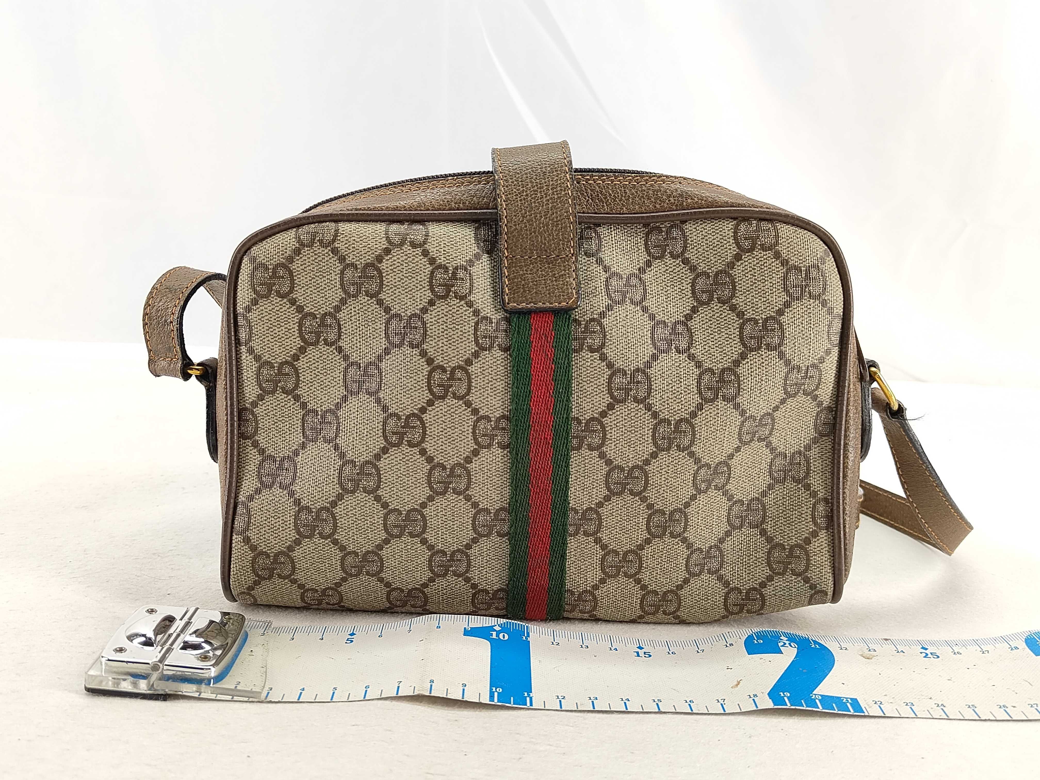 GG Supreme Gucci 89 02 055 GG Supreme Sherry Shoulder Bag PVC Leather Beige Shoulder Bag — view 2