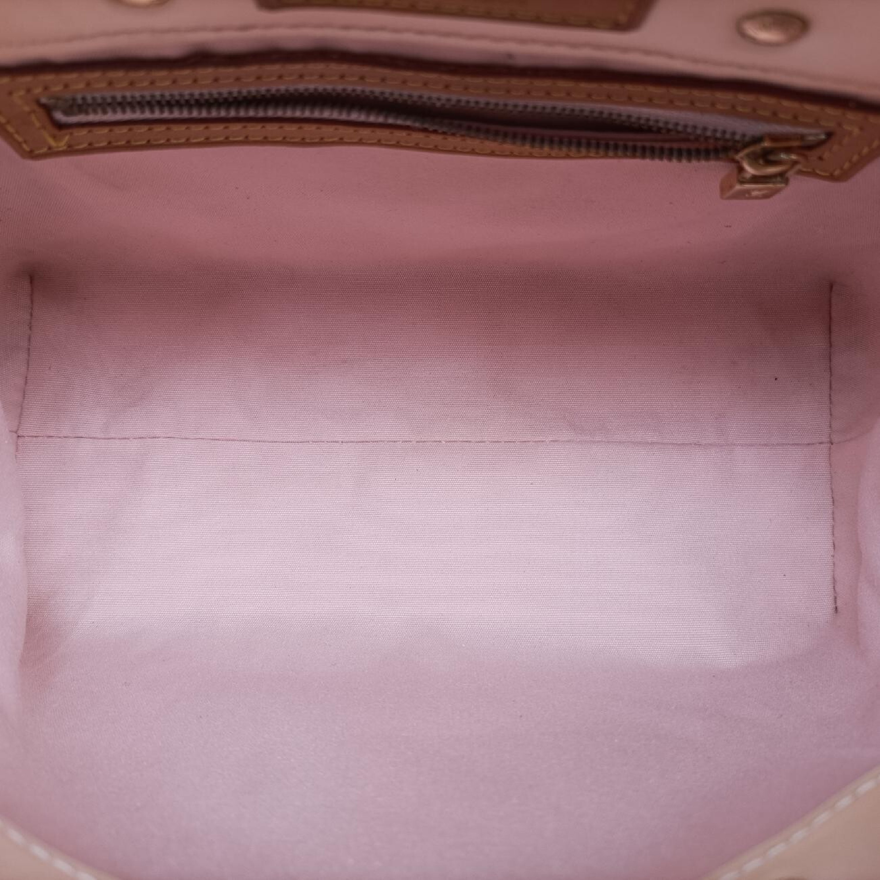 Lead PM Beige Vernis M91144 MI1004 Handbag — view 6
