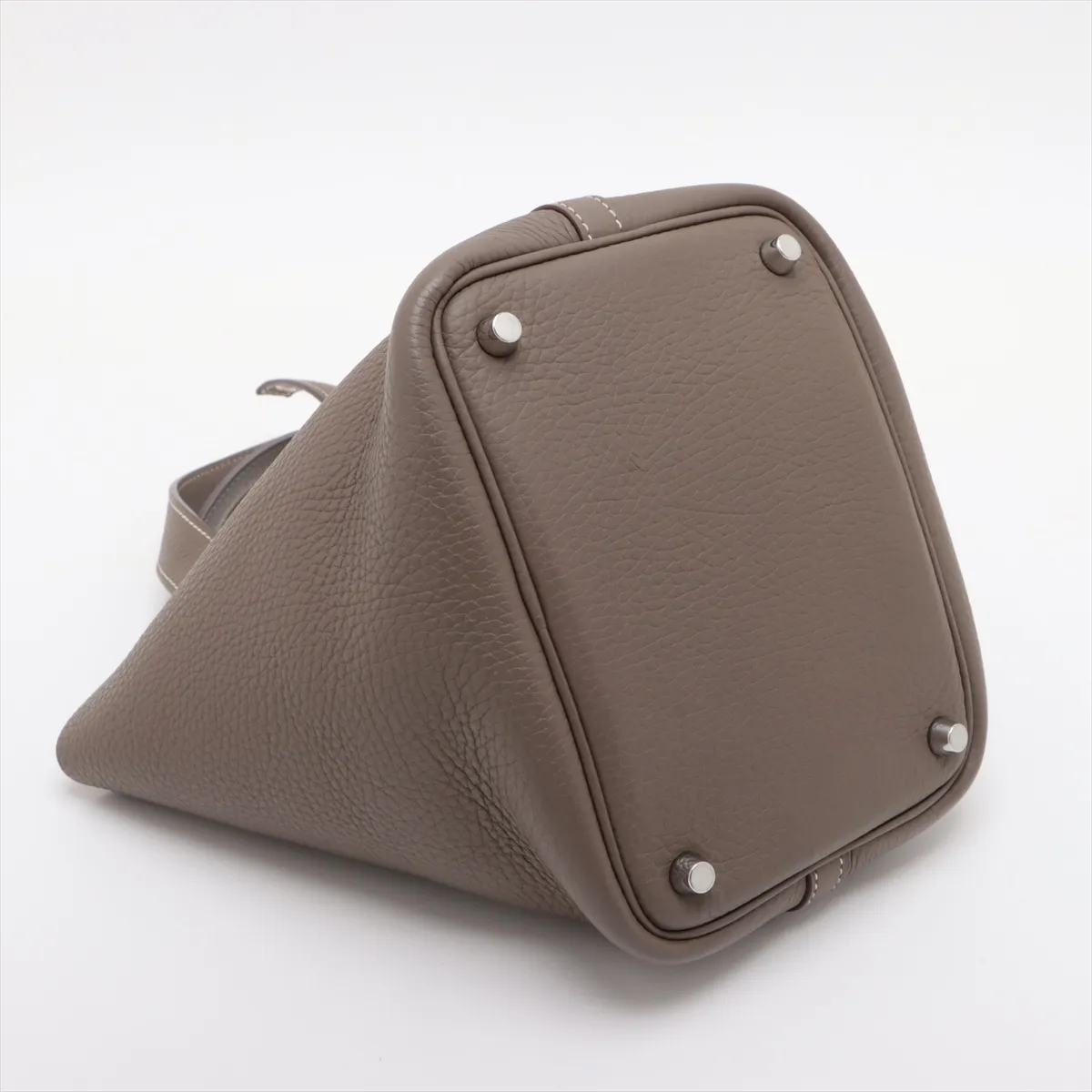 Picotin Lock 18 PM, Taurillon Clemence leather, Etoupe, silver hardware R: 2014 — view 4