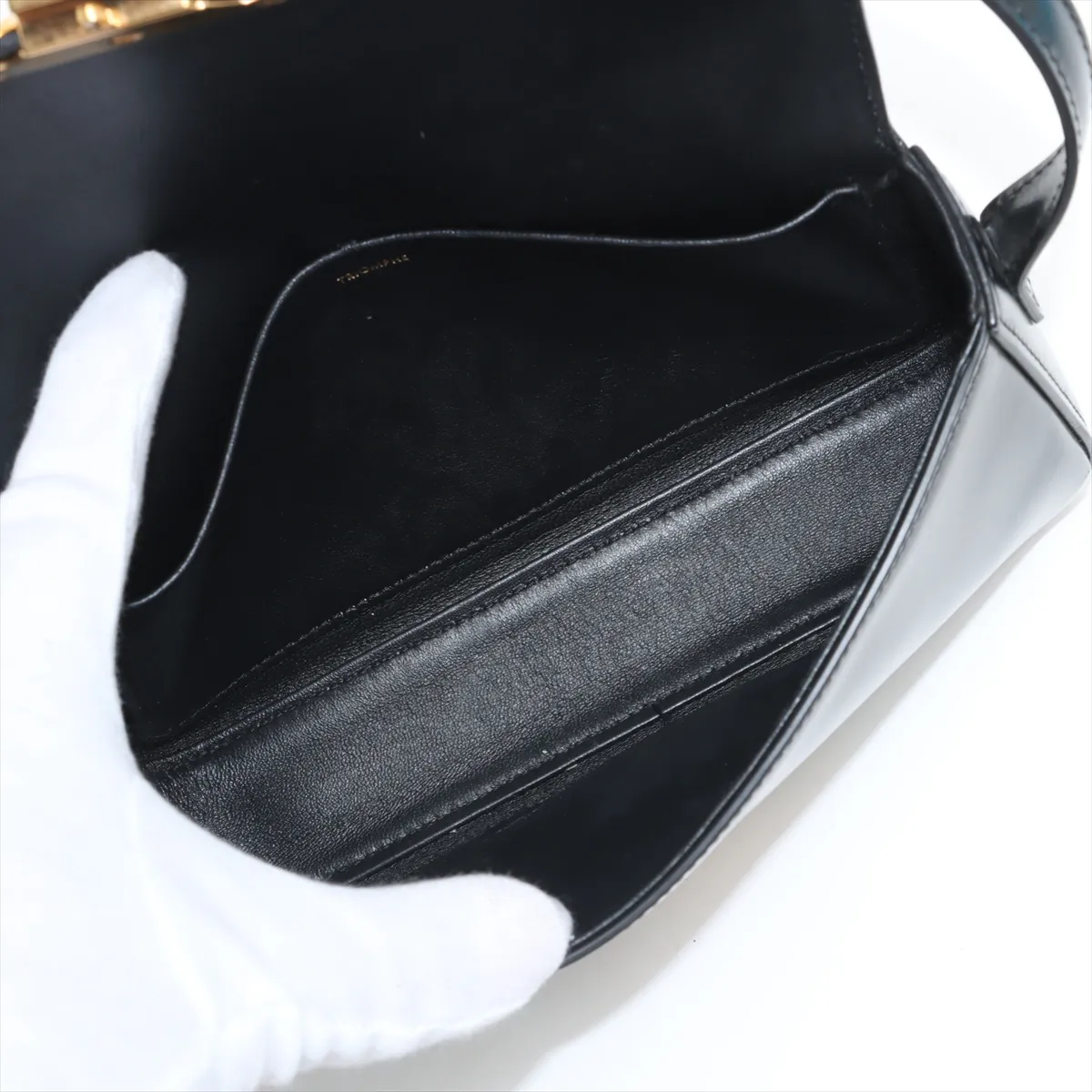 Triomphe Leather Shoulder Bag Black — view 7