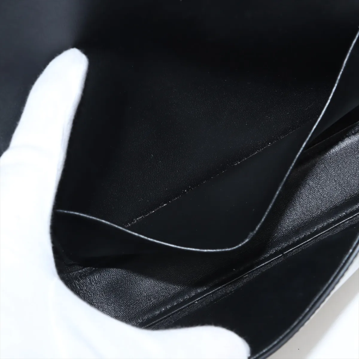 Triomphe Leather Shoulder Bag Black — view 8