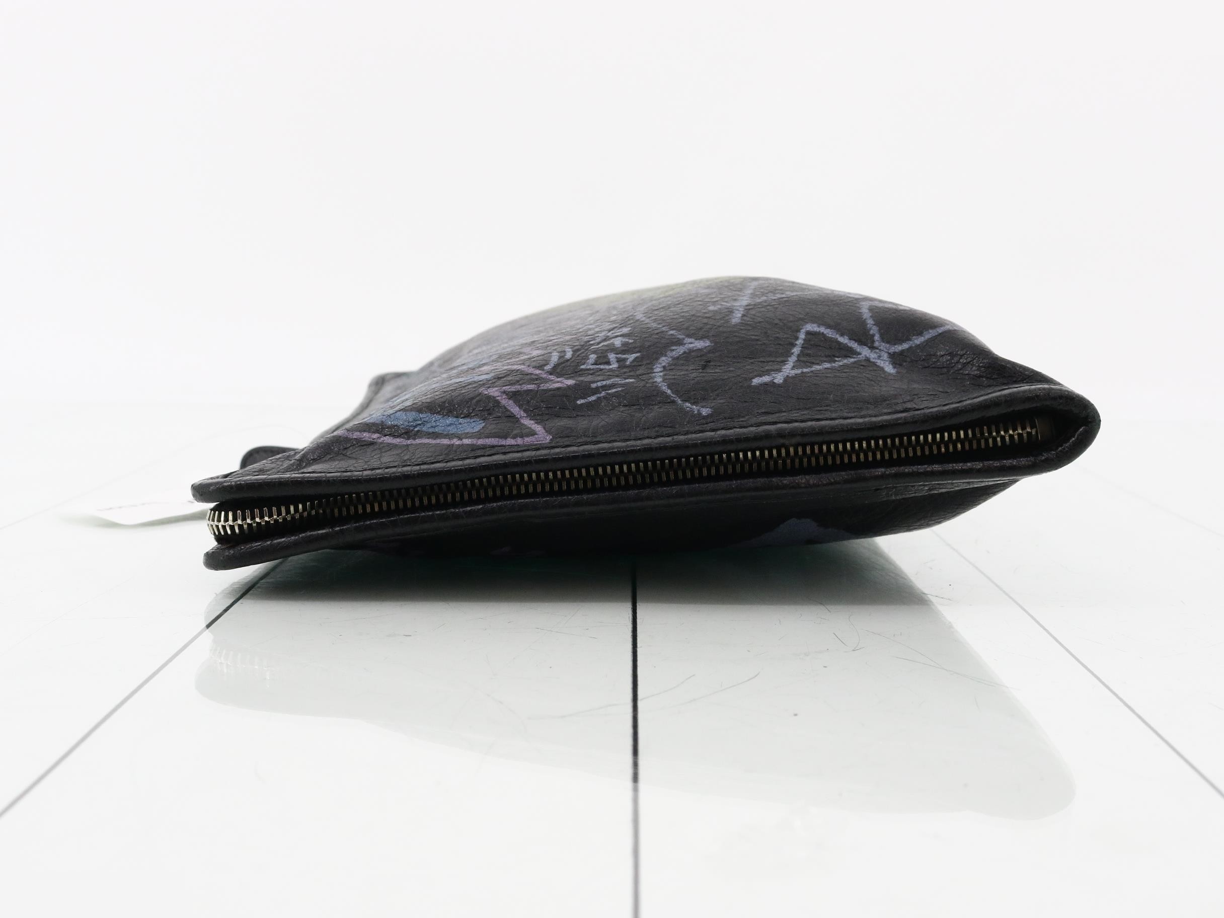 Other lines: Bags and pouches — view 4