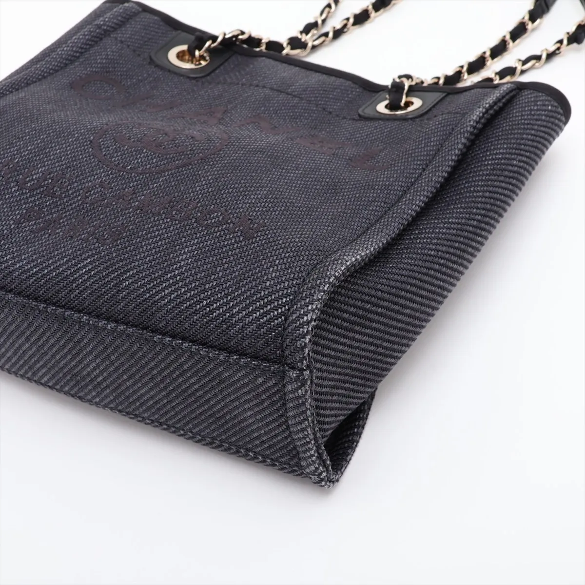 Deauville PM Mixed Fiber x Lambskin Chain Tote Bag, Navy x Black, Gold Hardware, 30163034 (Serial Number in the 30s) — view 3
