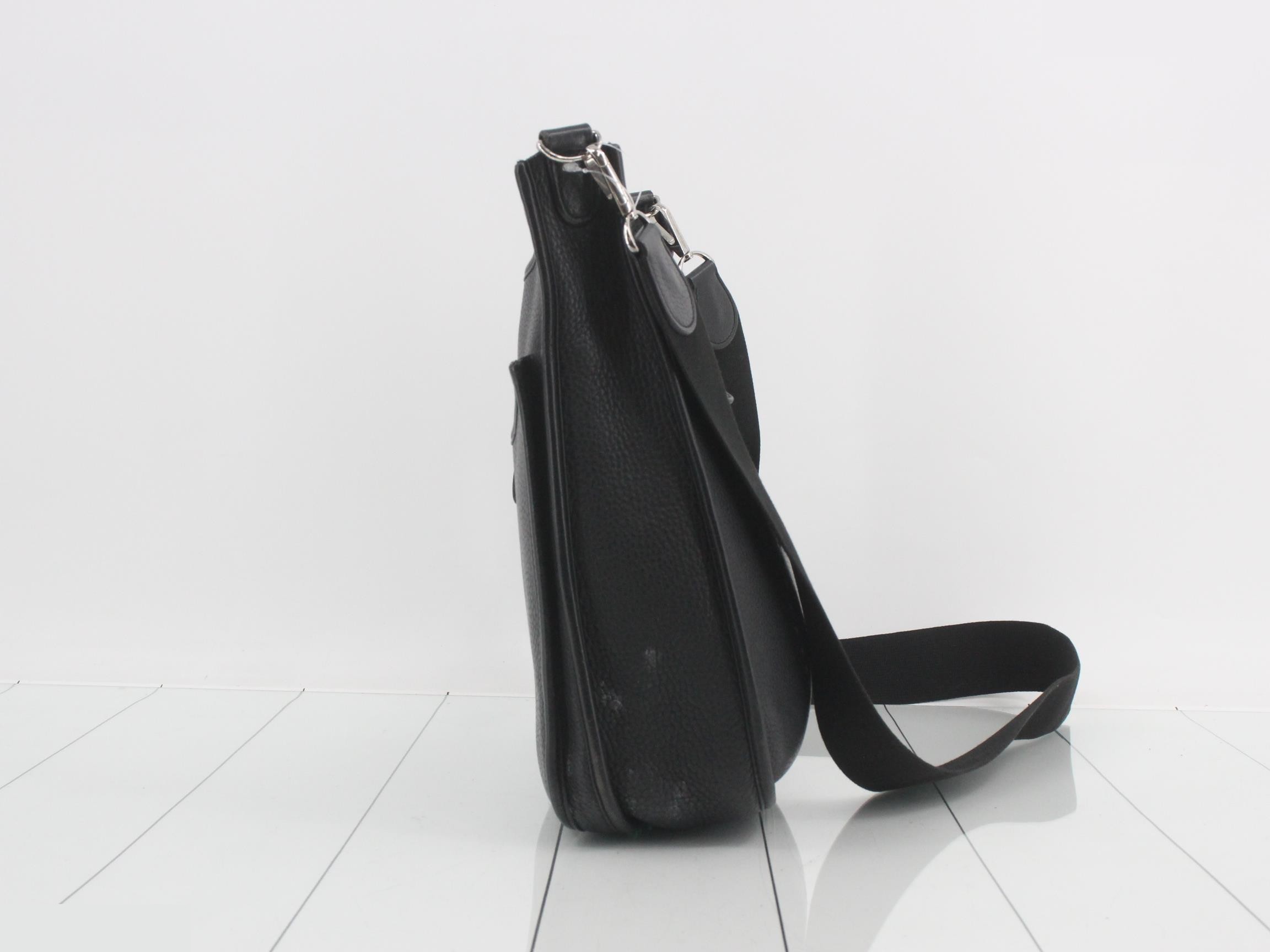Evelyne 3 33 GM Taurillon Clemence Black Silver Hardware — view 4
