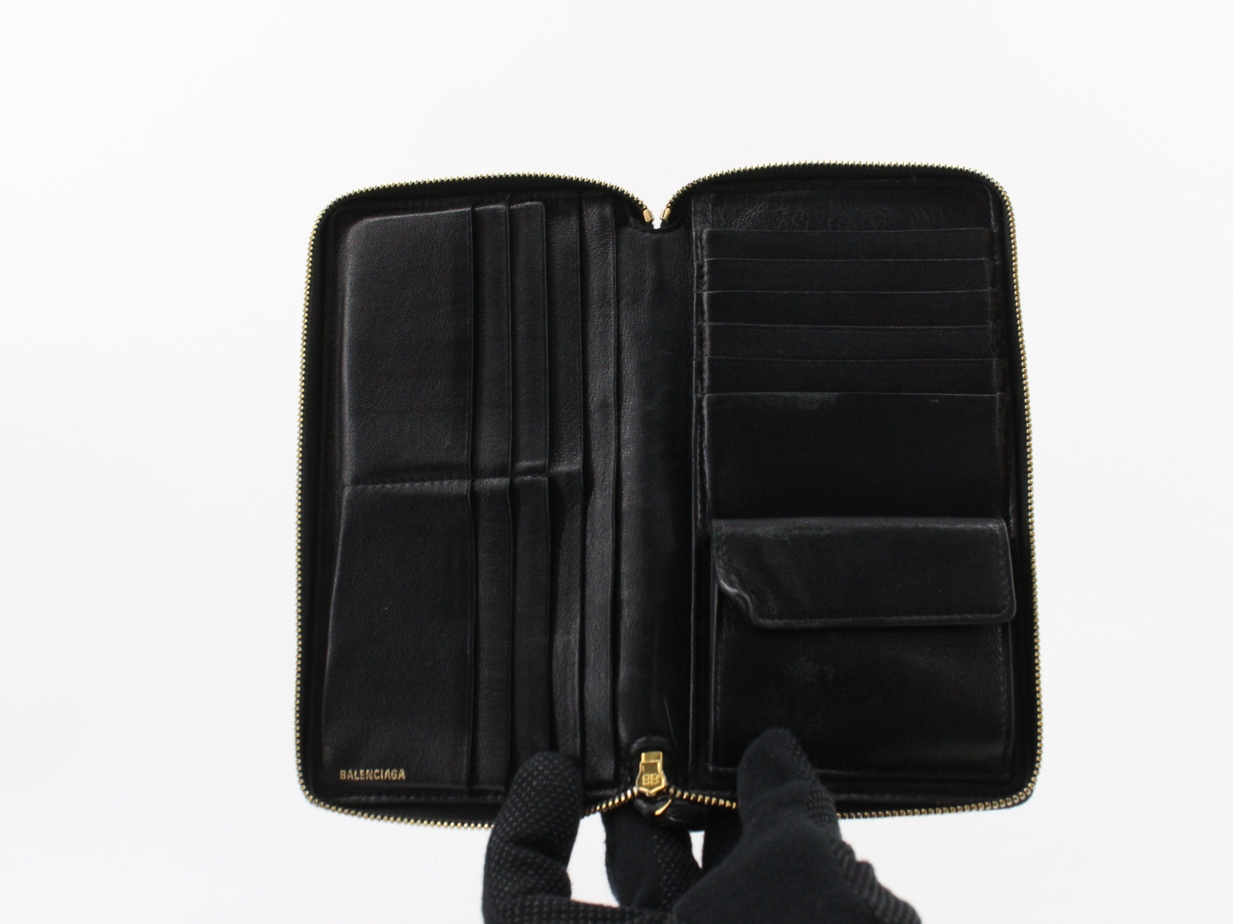 Leather round zipper long wallet, black — view 4