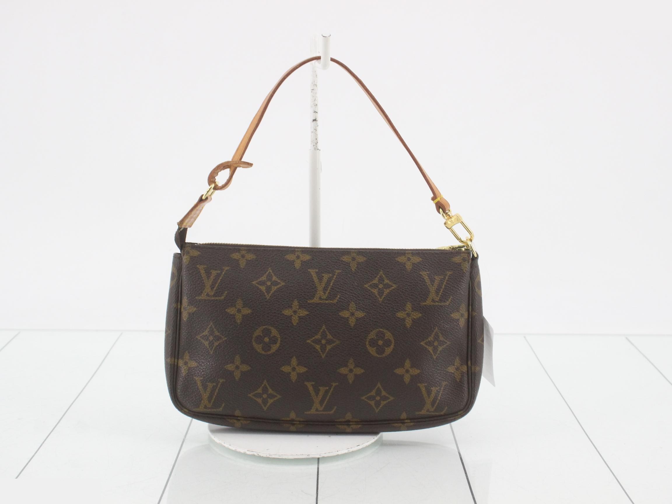 Pochette Accessoires AR1928 (Long strap sold separately) — view 2