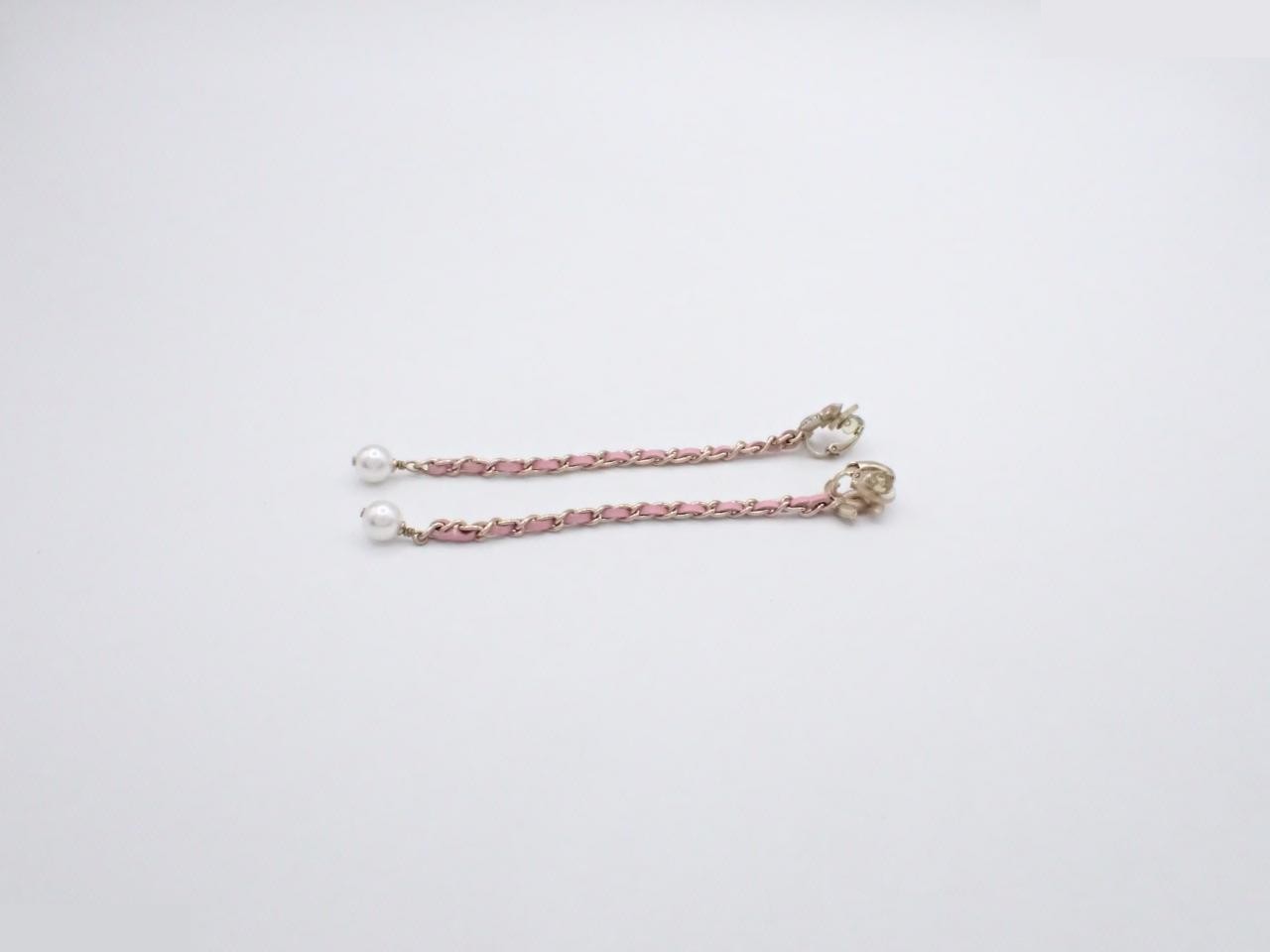 Earrings — view 3