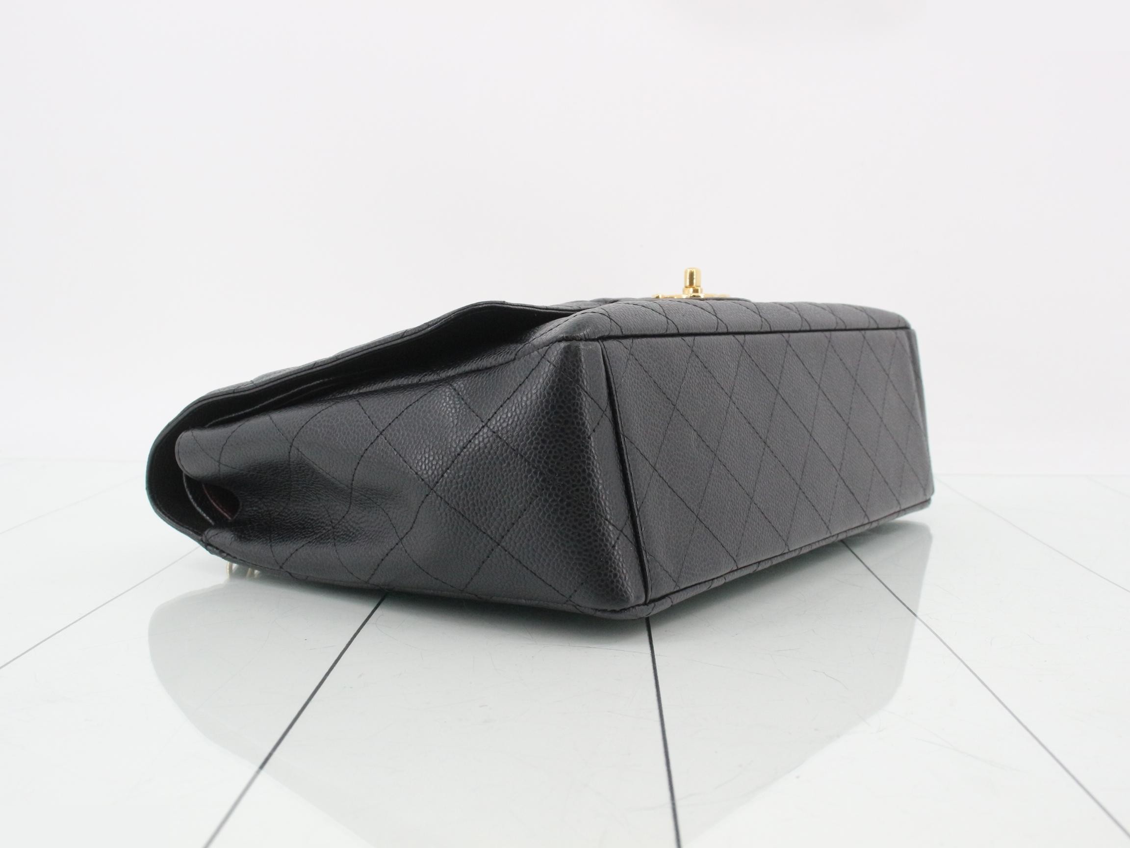 Caviar Skin Matelassé 34 Maxi Double Flap, No. 15 — view 5