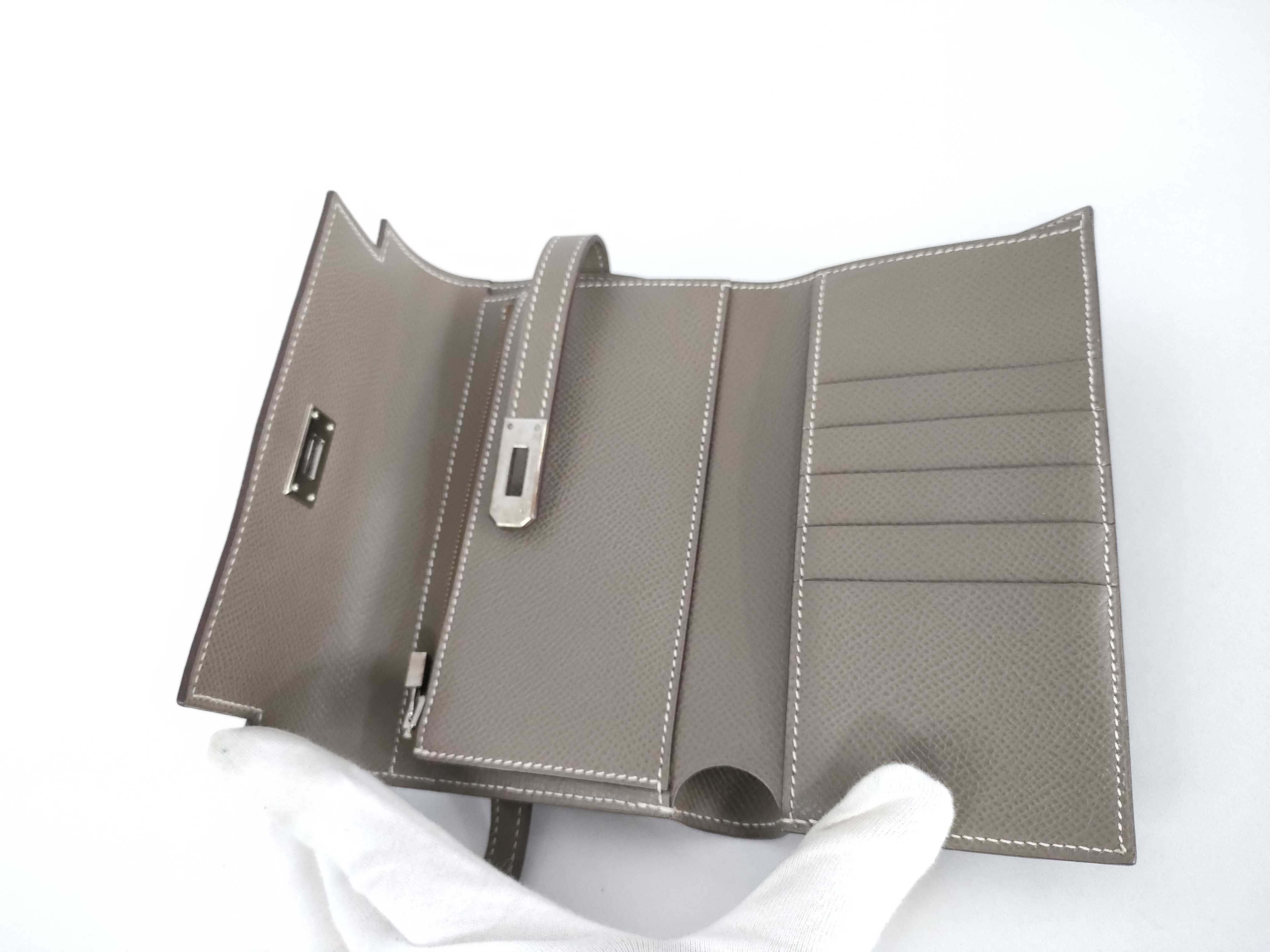 Kelly Wallet Medium Etoupe Veau Epsom Leather L Stamp Wallet — view 7