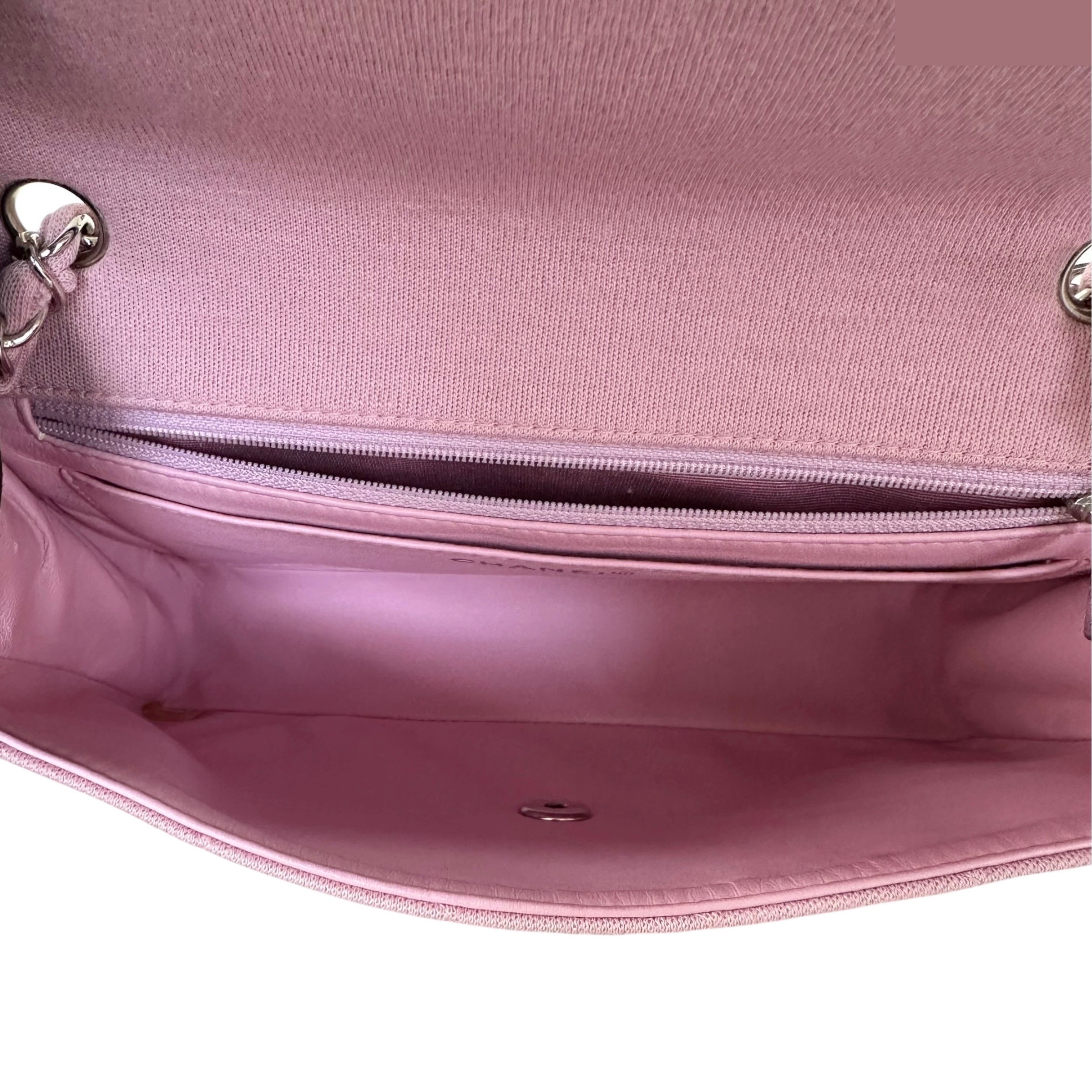 Matelassé Cotton Single Flap Single Chain Bag, Pink — view 10