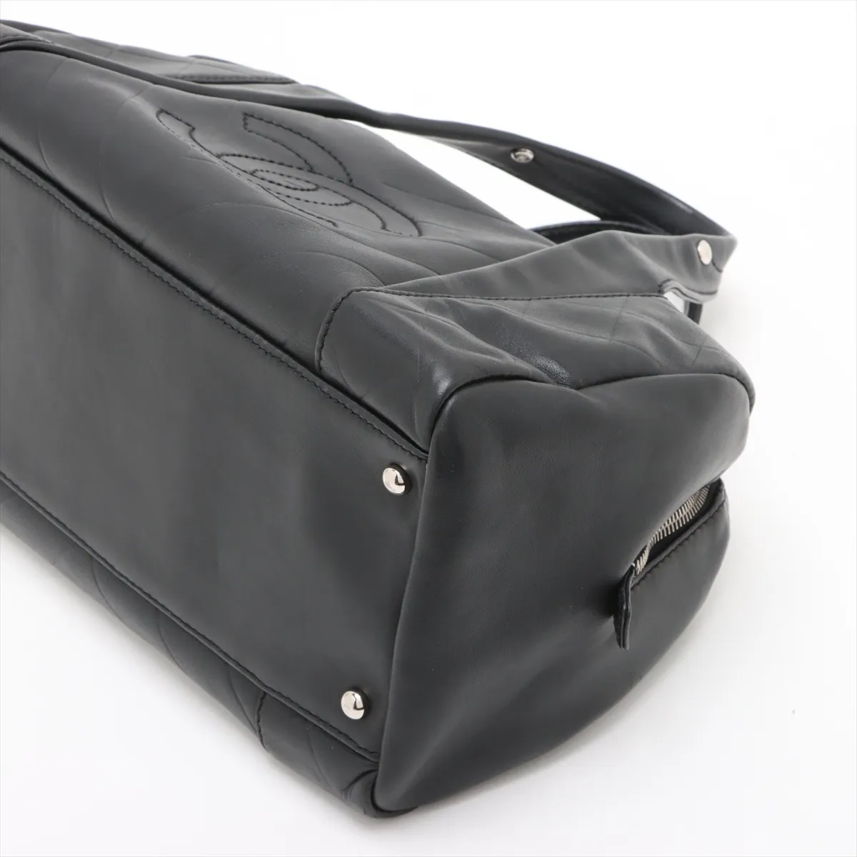 Chevron Leather Handbag, Black with Silver Hardware, 10876786 (Serial Number in the 10s) — view 3