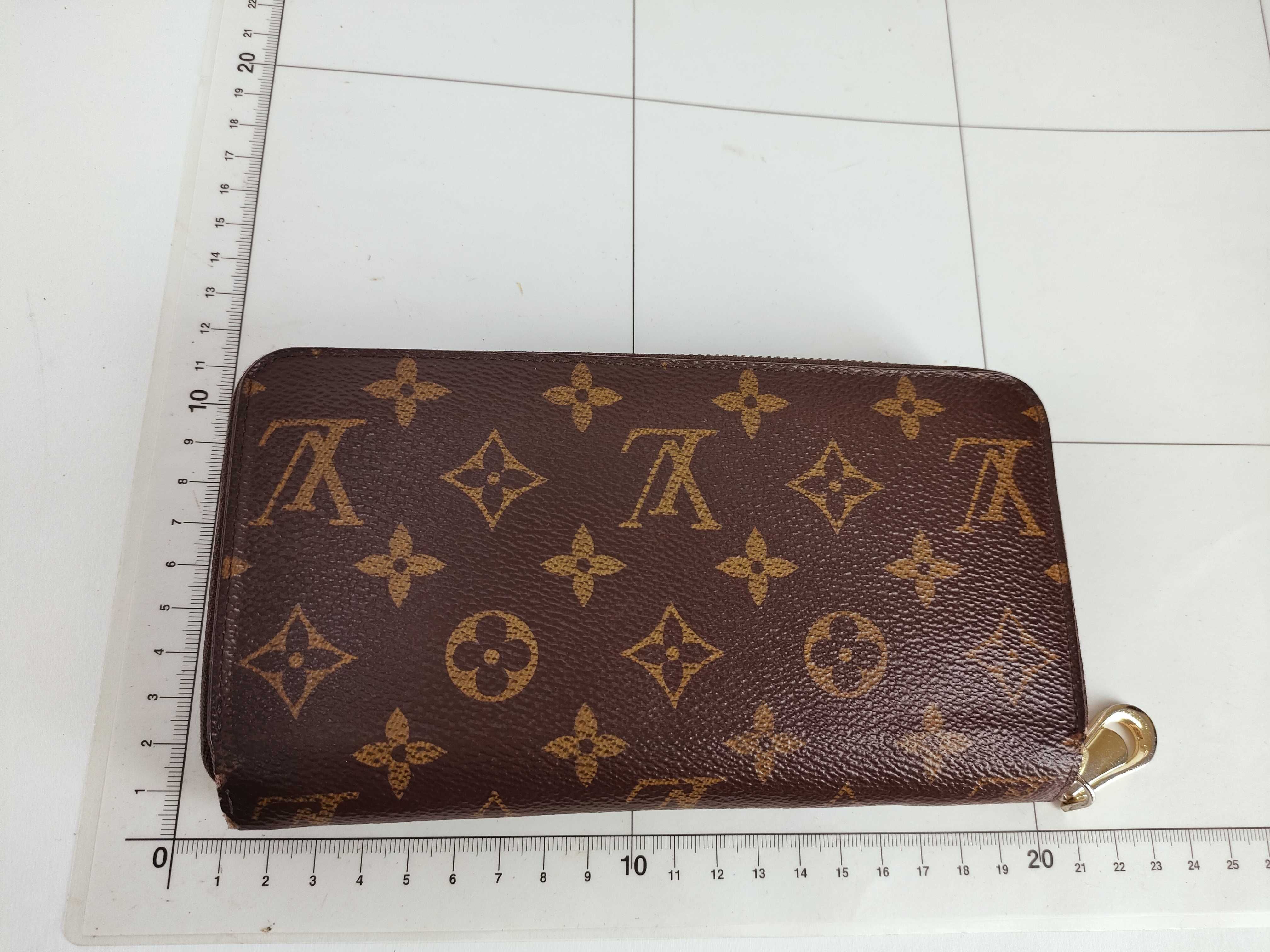 Monogram / Monogram / Zippy Wallet / M42616 / MI2168 / Long Wallet / PVC Wallet — view 2