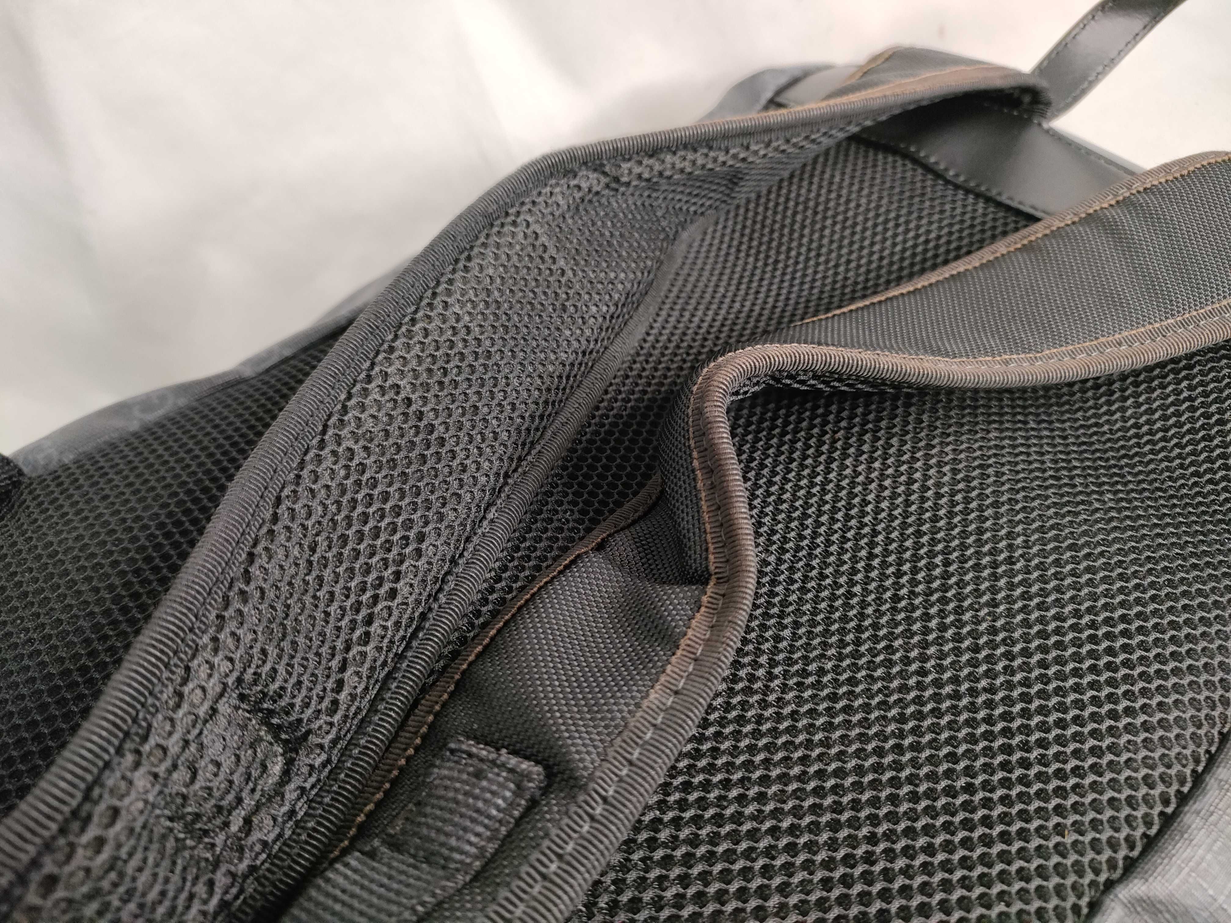 GG Supreme VN - GG Supreme PVC x Leather Backpack/Rucksack Black 495563 — view 4