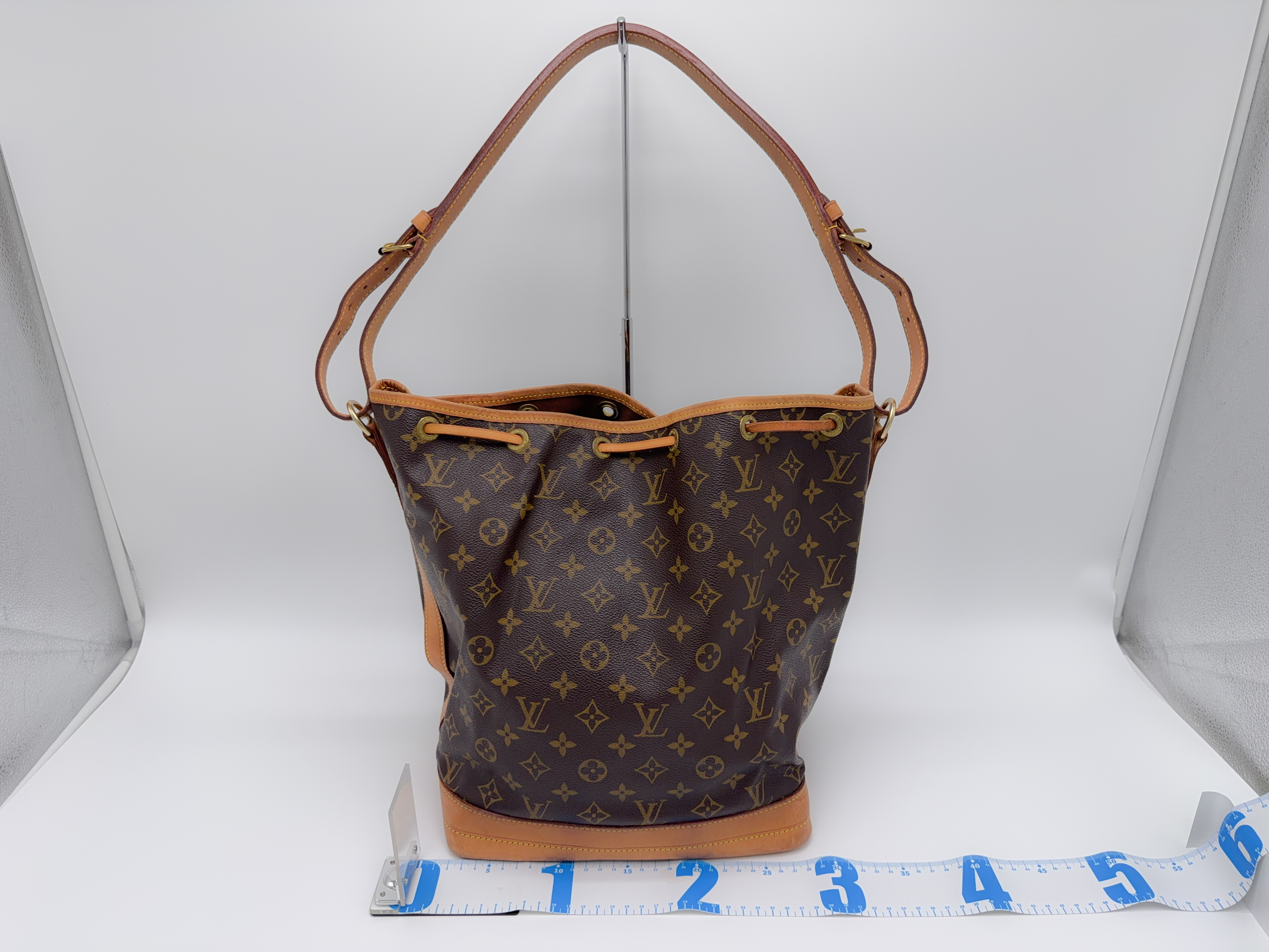 Monogram M42224 Noe AR0021 Shoulder Bag — view 2