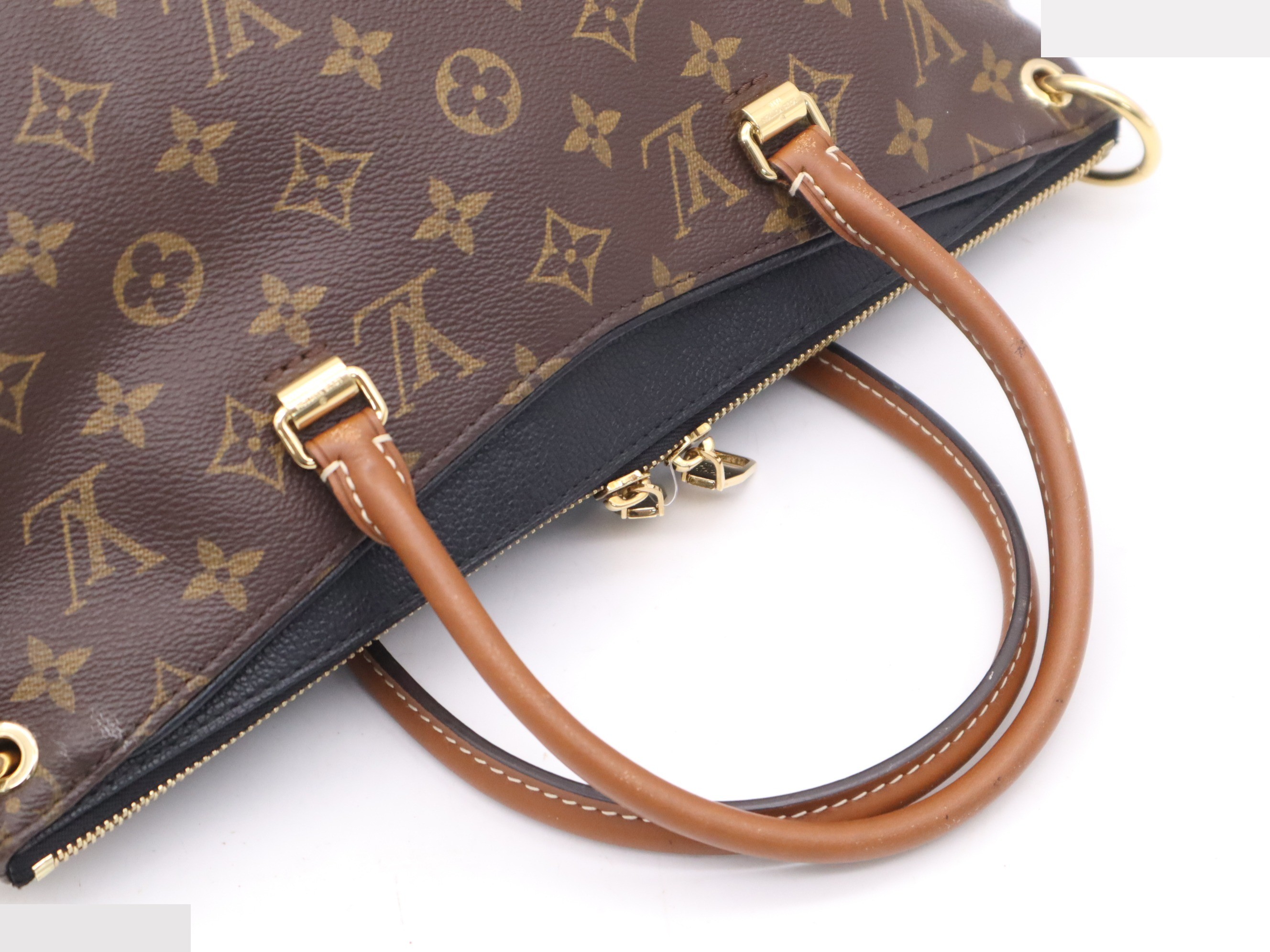 Pallas Noir with shoulder strap — view 6