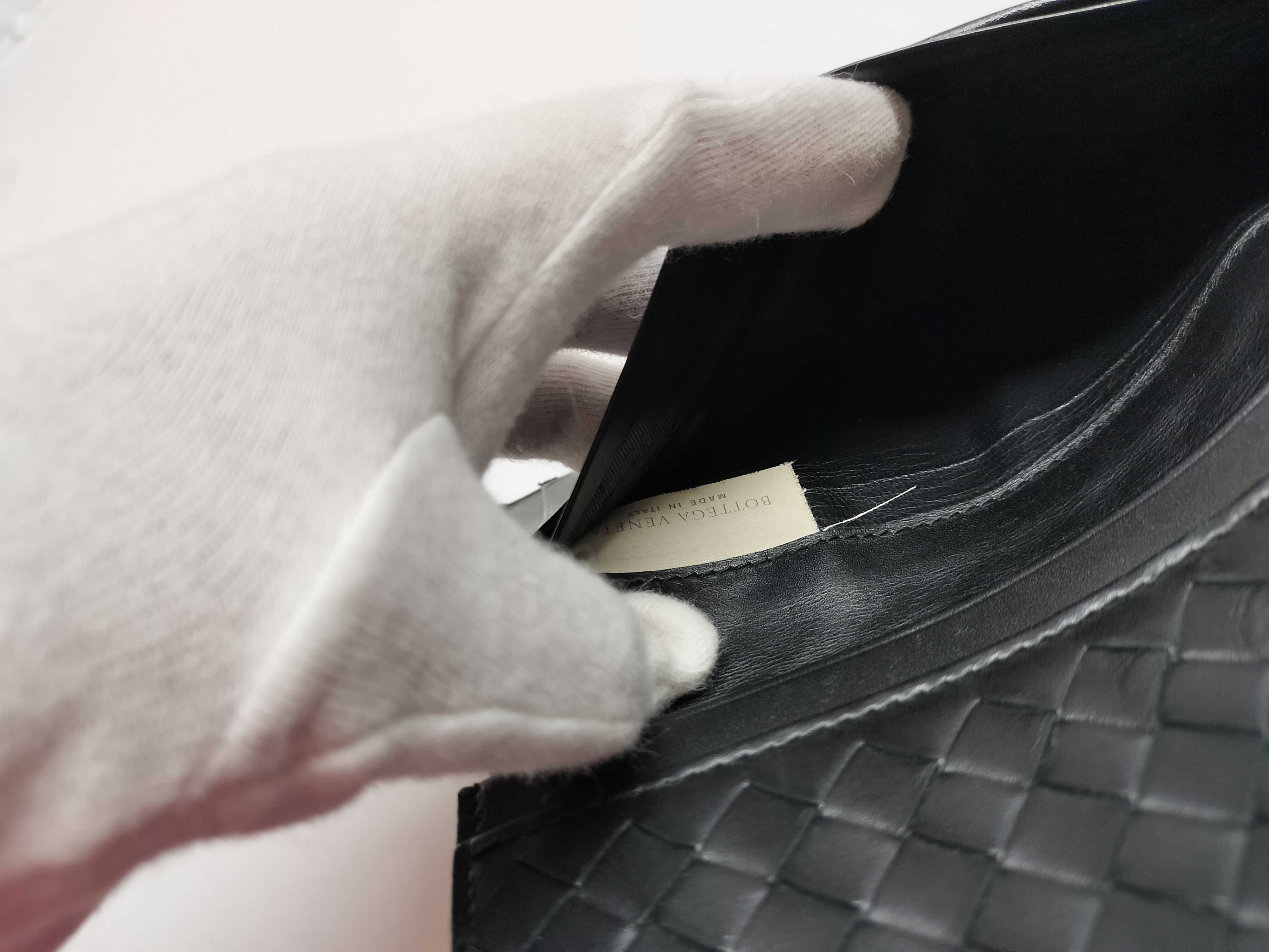 Intrecciato Continental Long Wallet Billfold Wallet — view 13