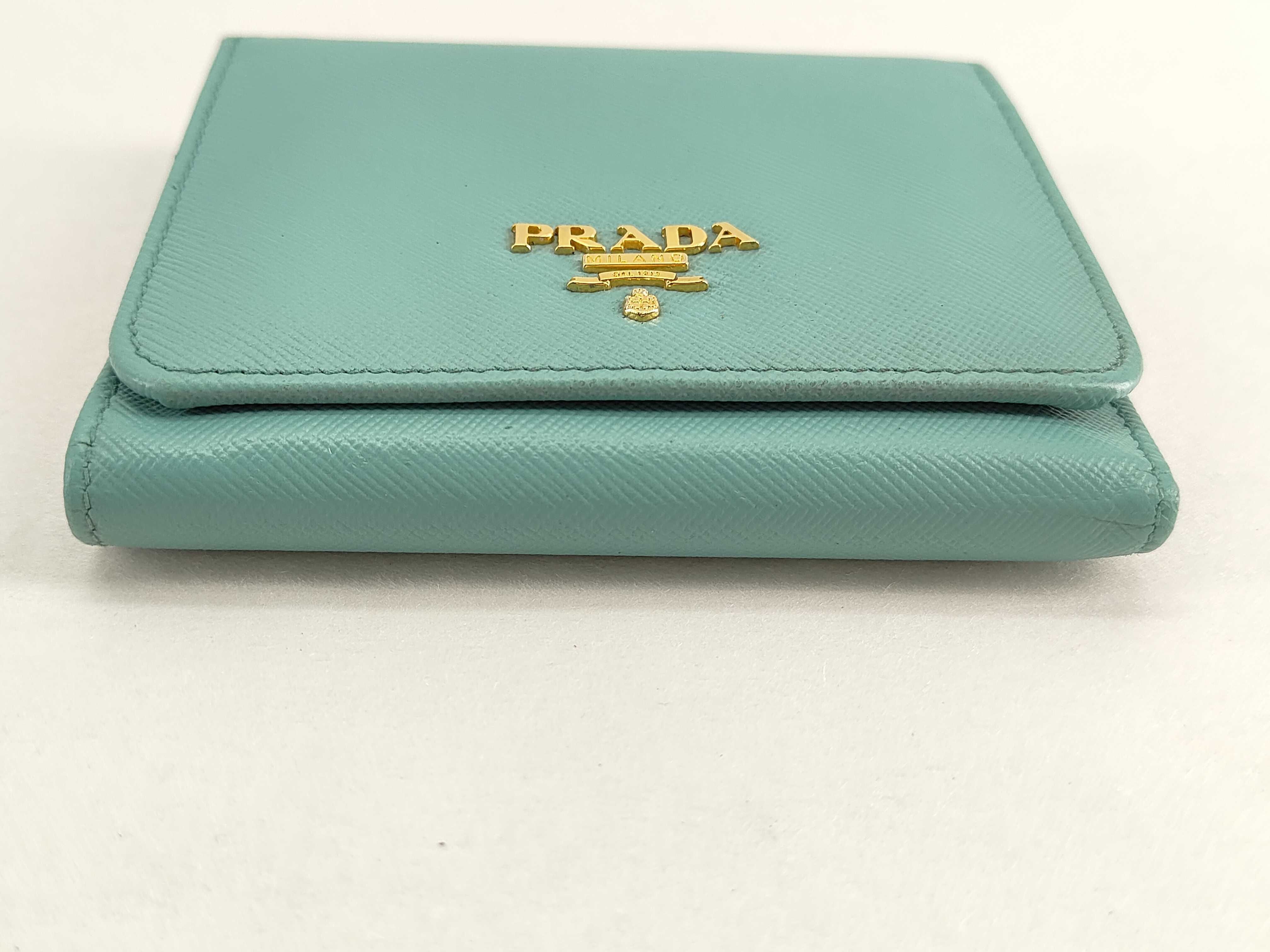 Saffiano Gold Hardware Wallet — view 4