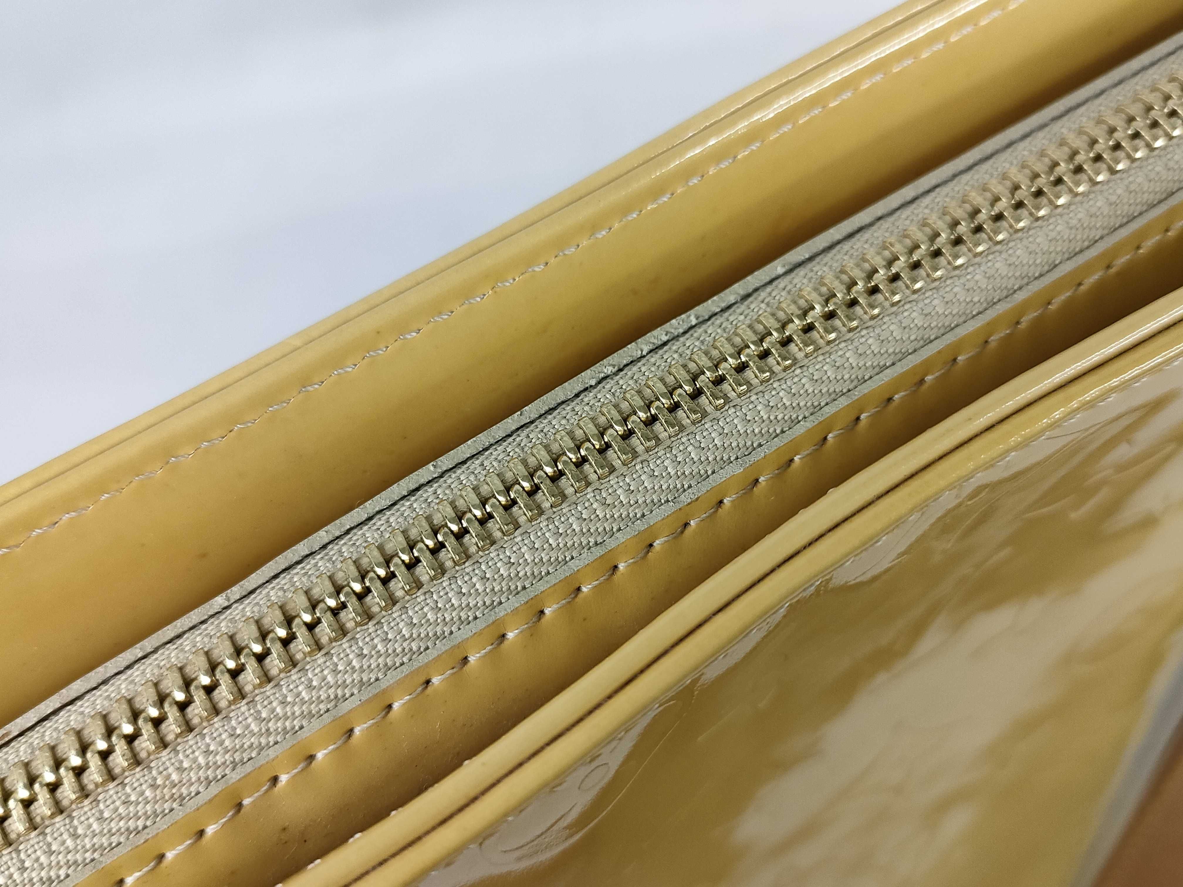 Vernis LV Vernis Houston Handbag — view 8