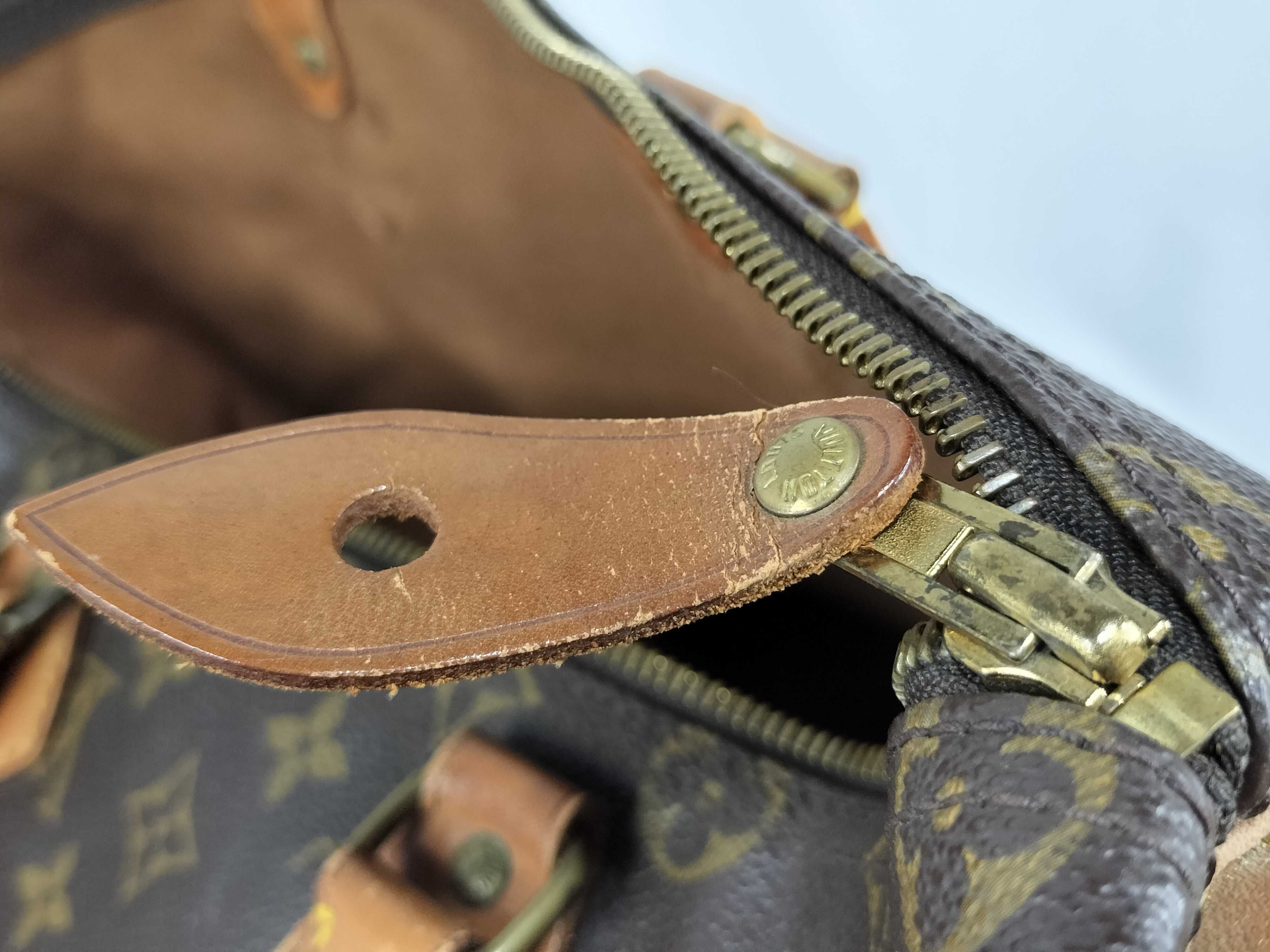 Monogram Louis Vuitton Speedy 35 Handbag — view 13