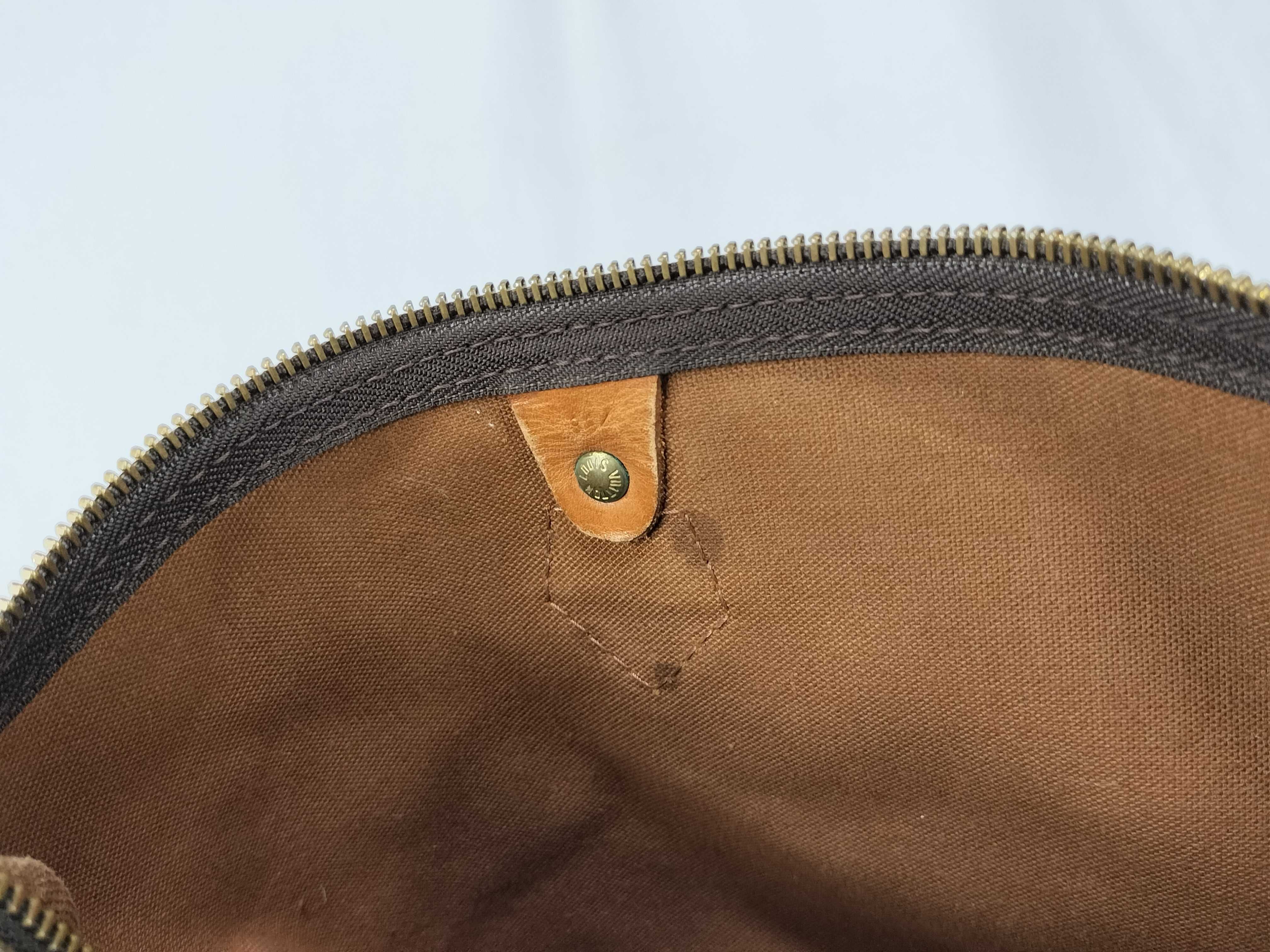 Monogram Louis Vuitton Speedy 35 Handbag — view 14
