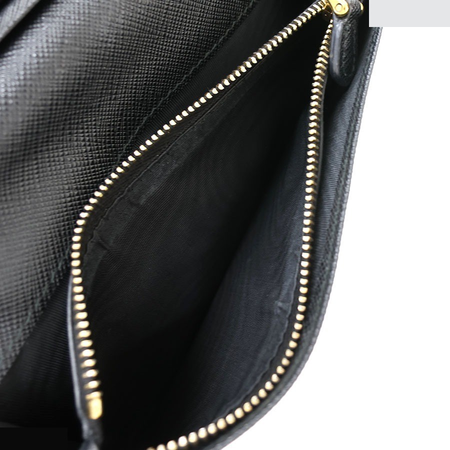 Other lines: Bags and Wallets — view 3