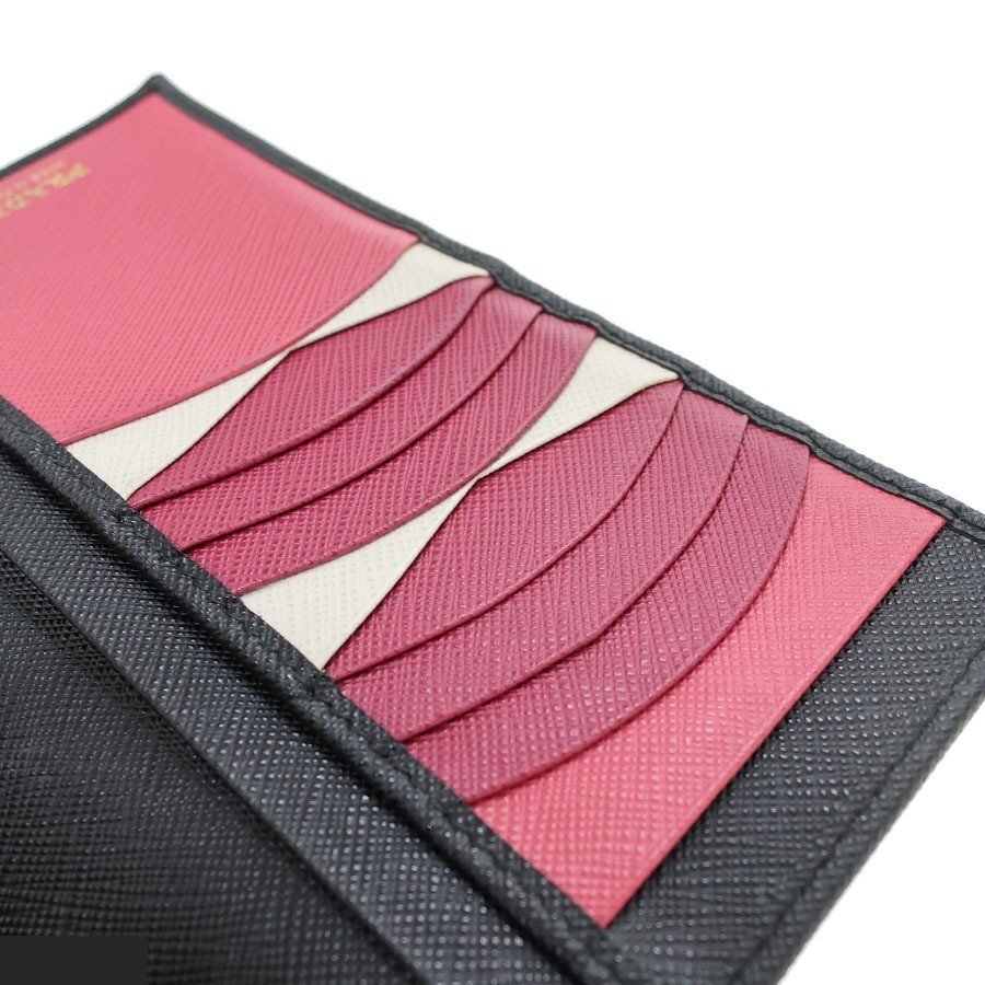 Other lines: Bags and Wallets — view 8