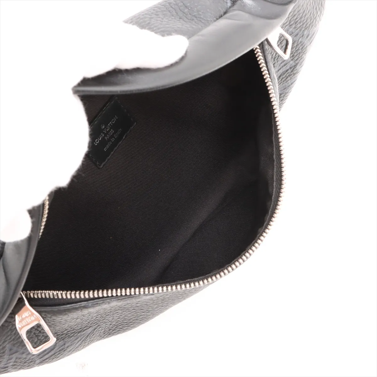 Monogram Giant Discovery Bum Bag NM M57289 CA4230 Black RFID Reactive — view 6