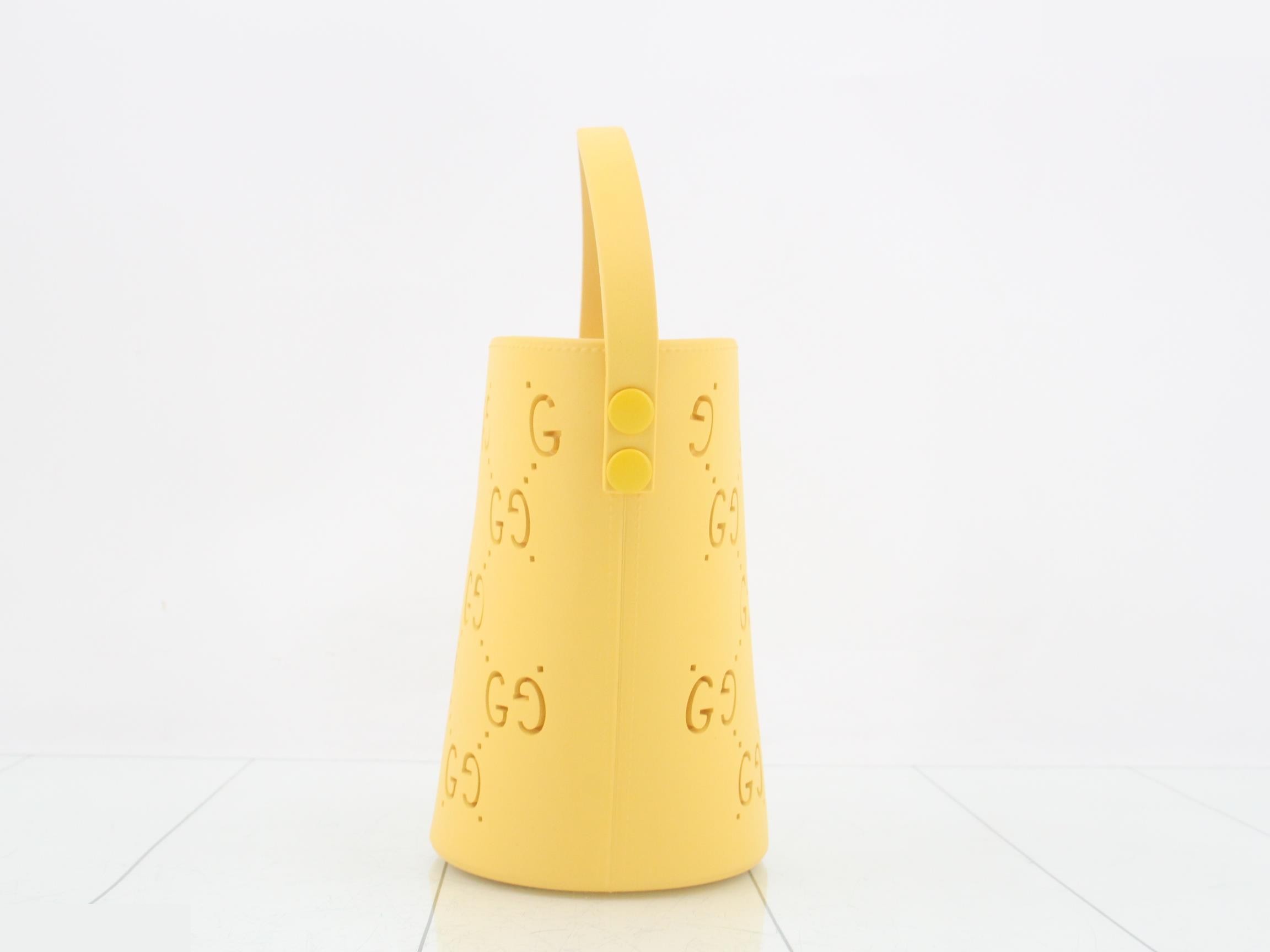 Unused GG bucket — view 4