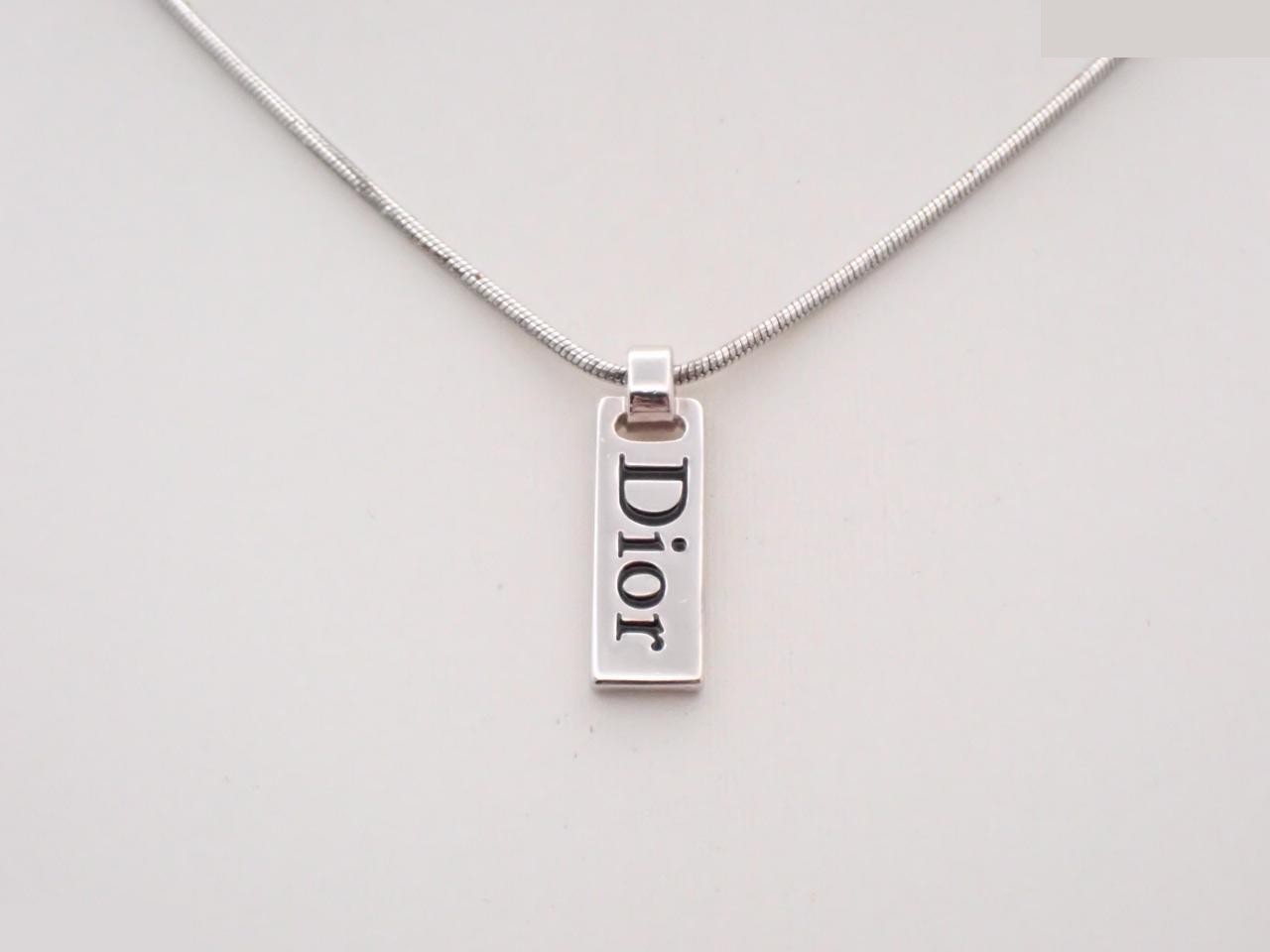 Necklace chain approximately 42cm