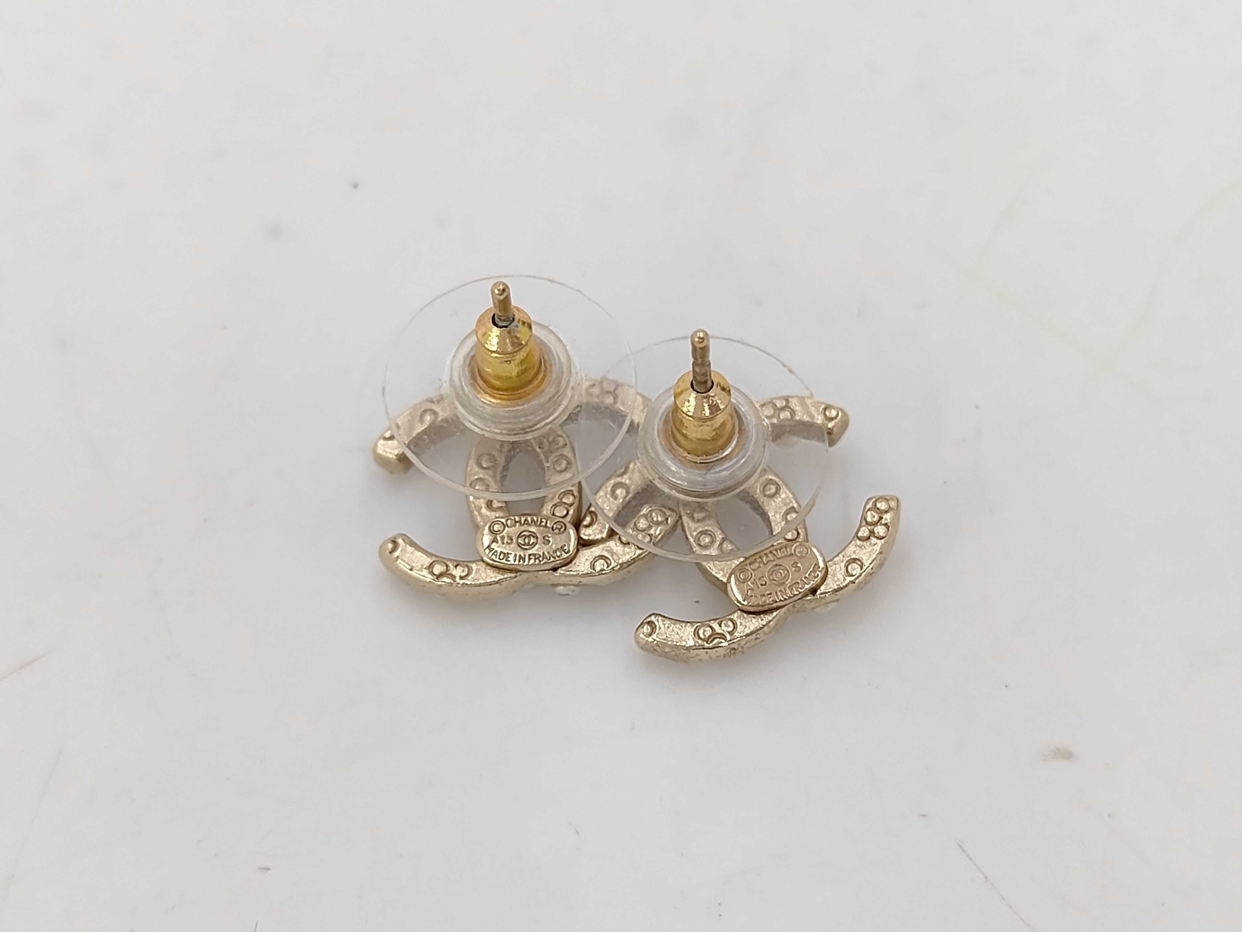 earrings — view 2