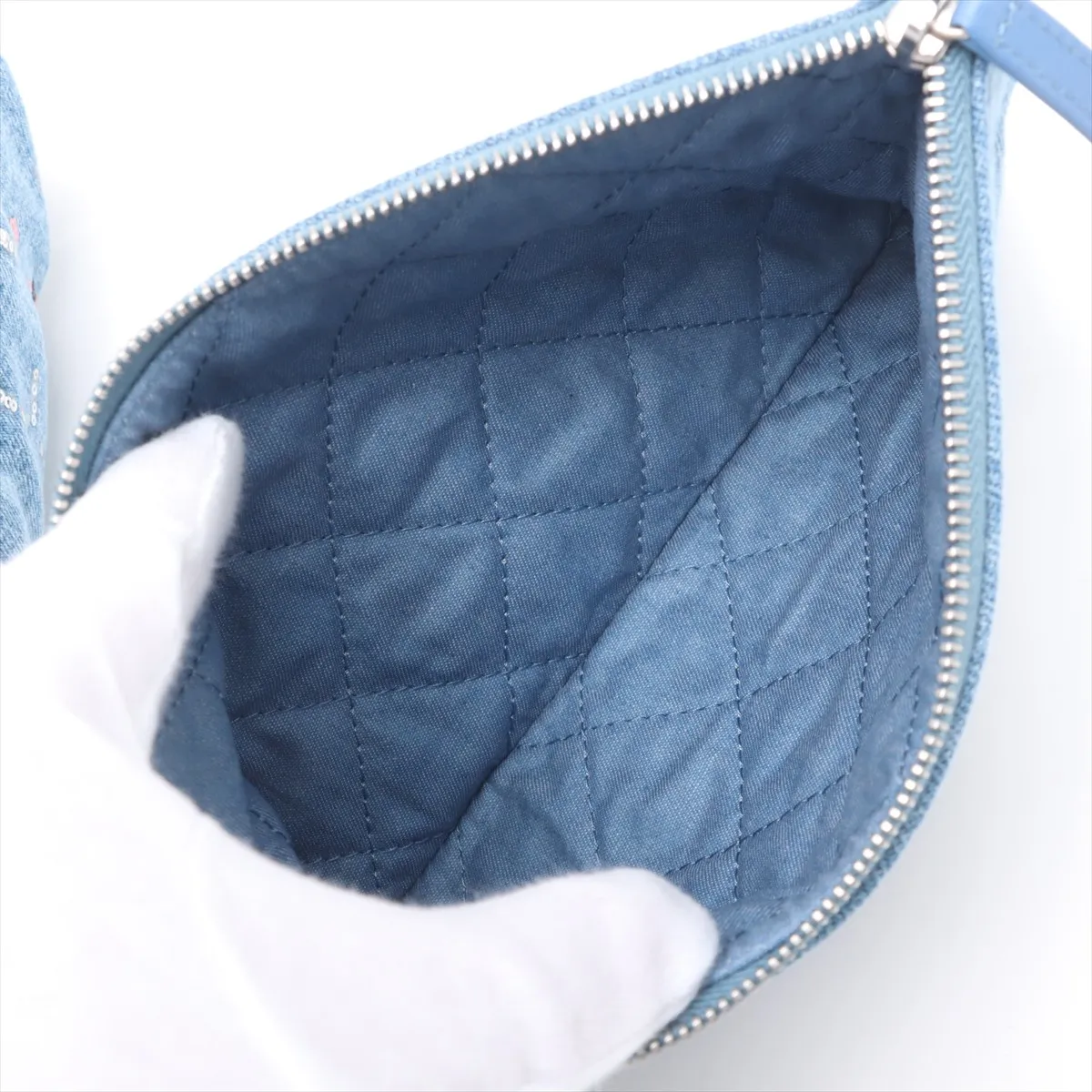22 Denim x Sequins Chain Shoulder Bag Blue Gunmetal Hardware U3LXN741 Random Plate Decorative AS3261 — view 9