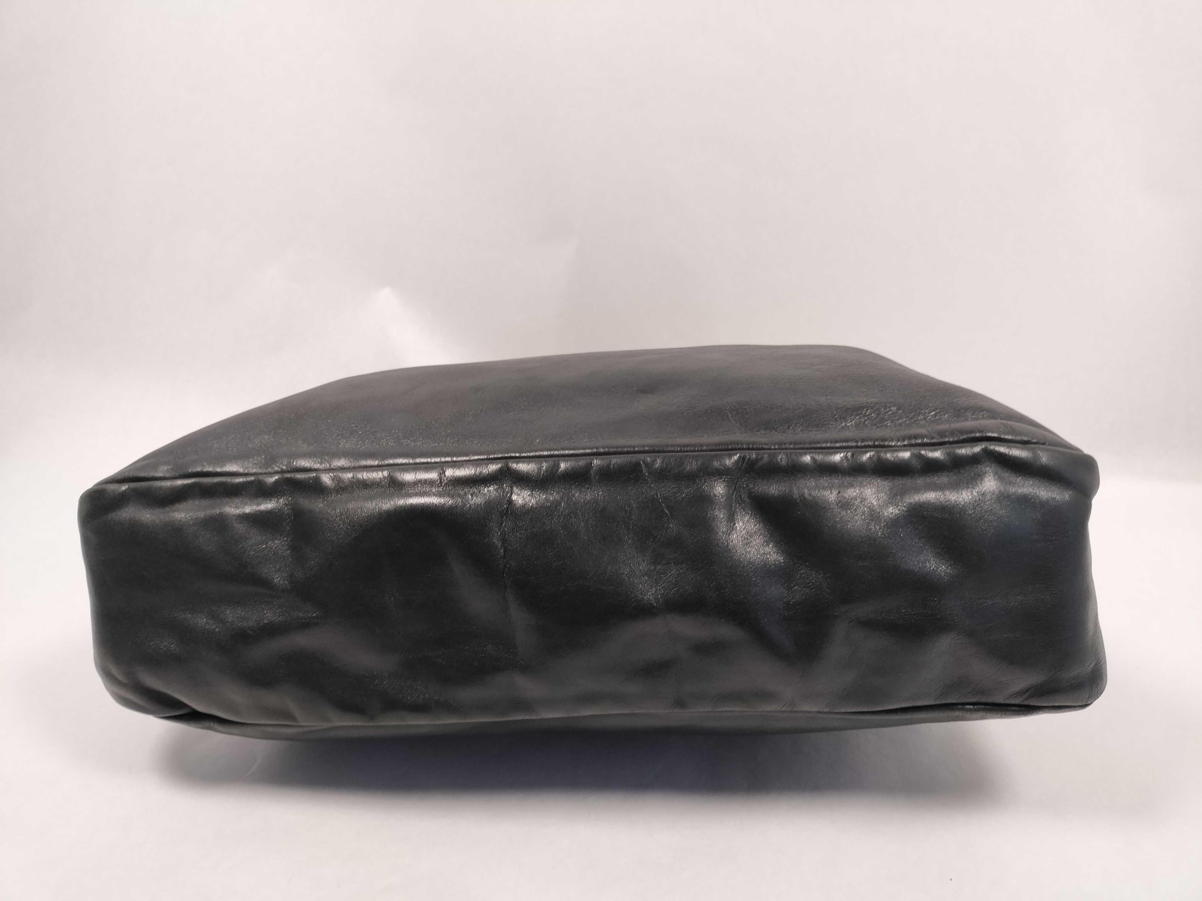 Horsebit Hobo All Leather One-Shoulder Bag — view 7