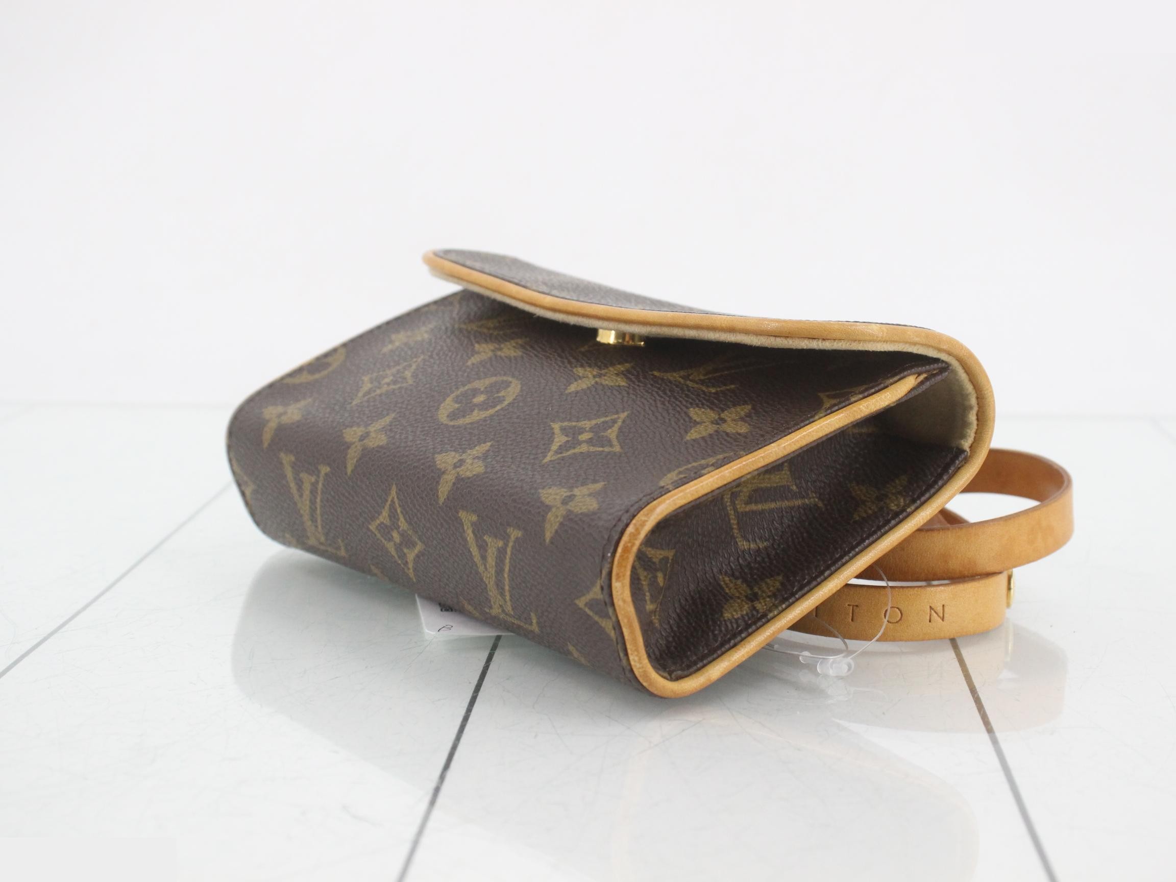 Florentine Pochette with Shoulder Strap — view 6