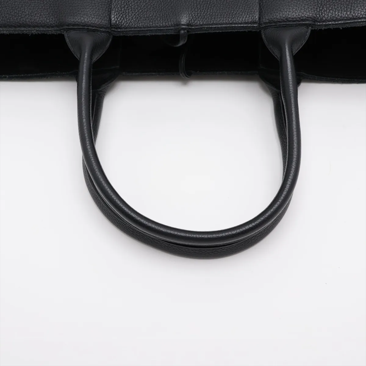 Maxi Intrecciato The Arco Tote Leather Tote Bag, Black — view 5