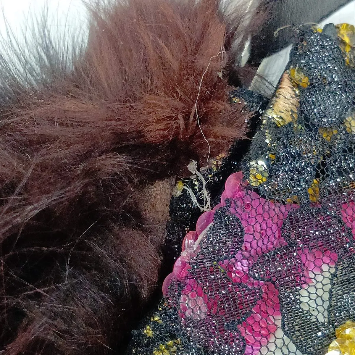 Monster Mamma Bucket Sequin x Fur x Leather Shoulder Bag Multicolor — view 9