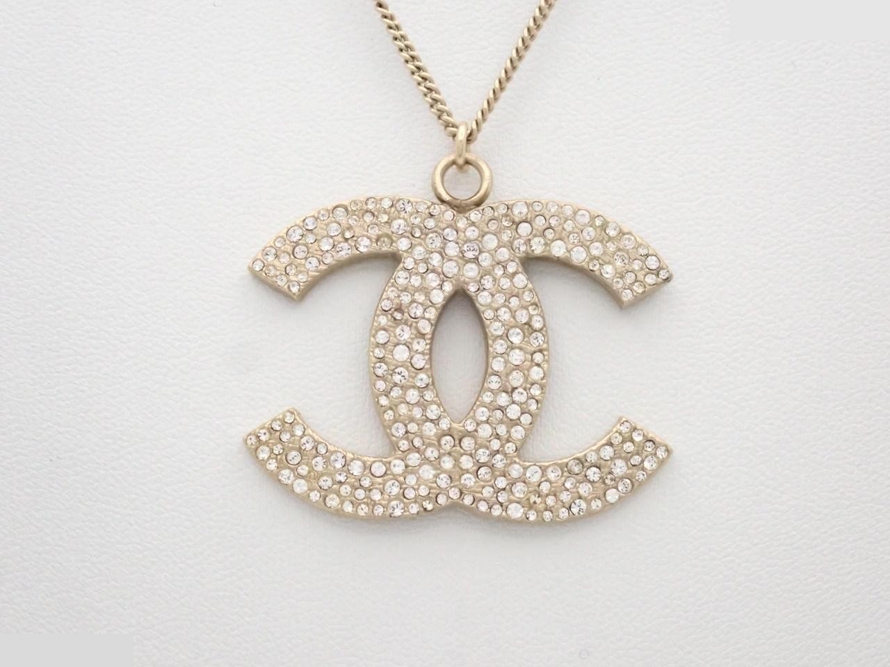 necklace, model 08P, 4cm wide, Coco Mark, rhinestone, gold.