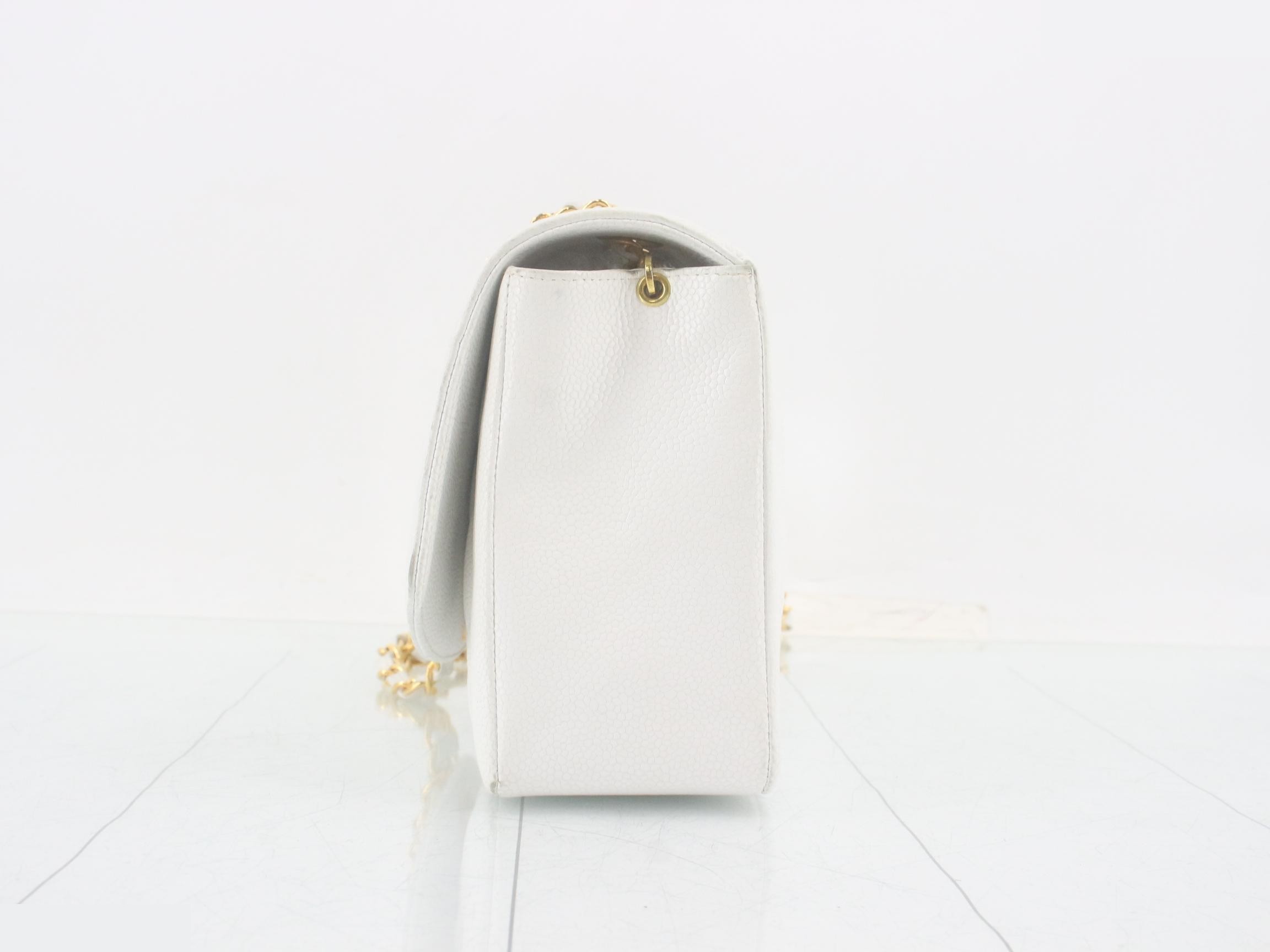 Caviar Skin (Bag) Shoulder Bag Diana White — view 3