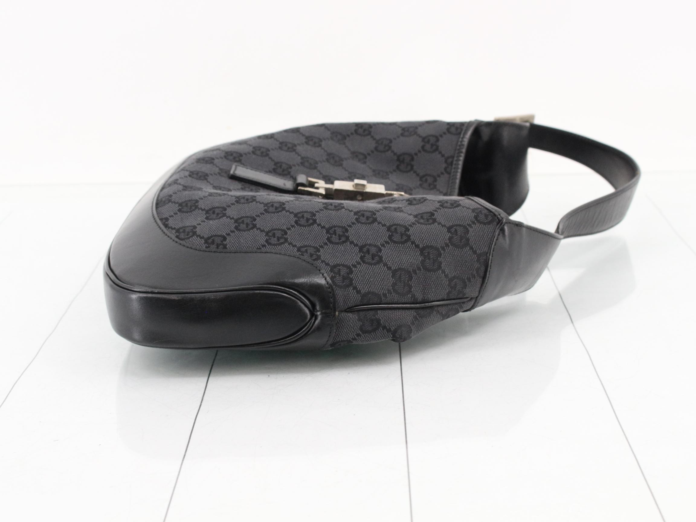 GG Canvas (Bag) - Shoulder Bag — view 3