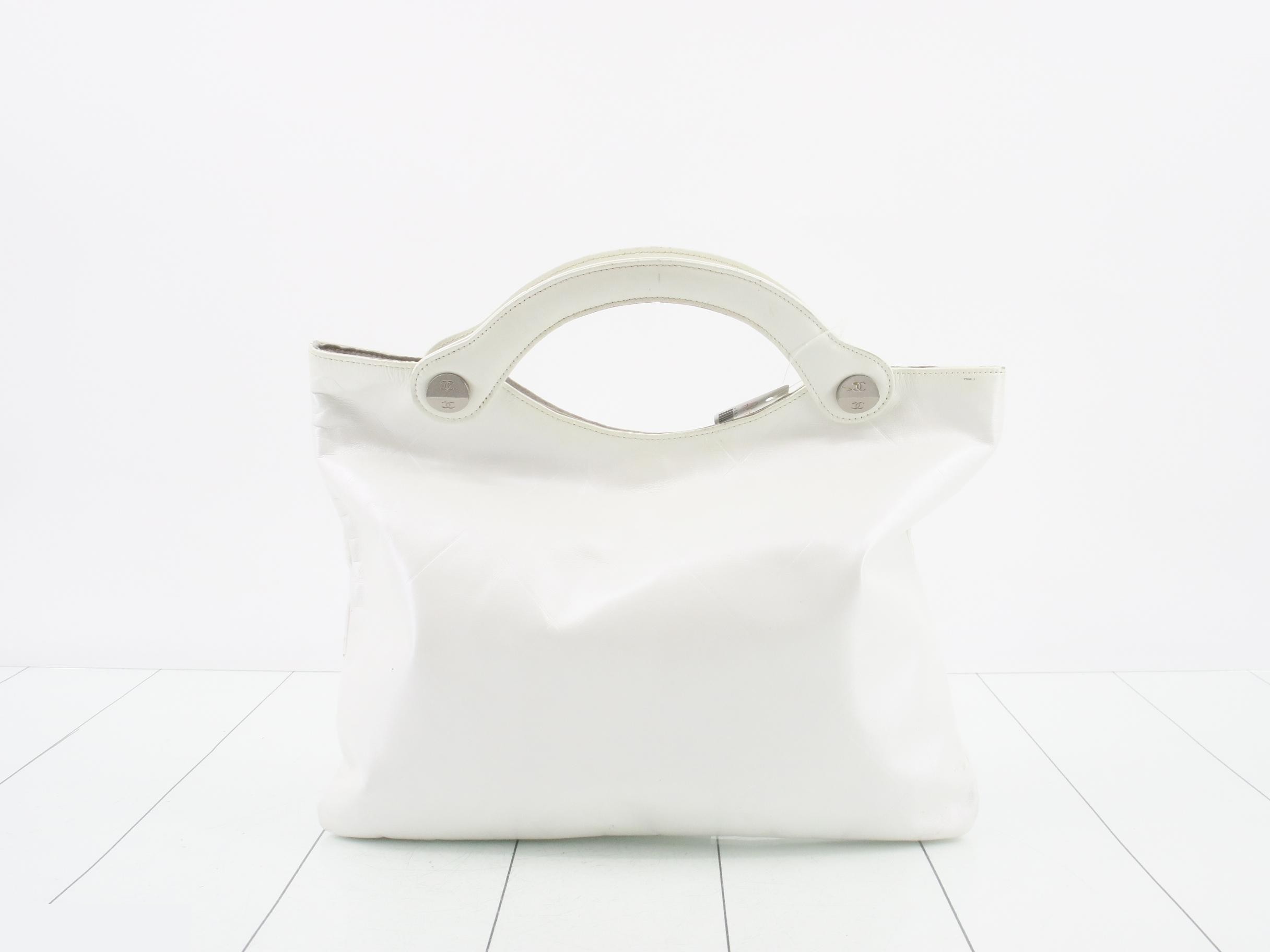 handbag — view 2