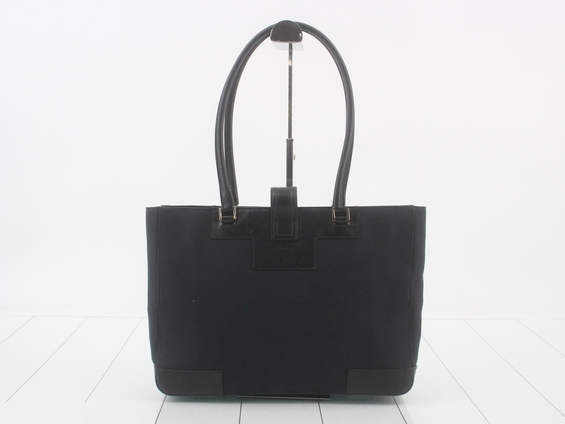 G logo handbag — view 2