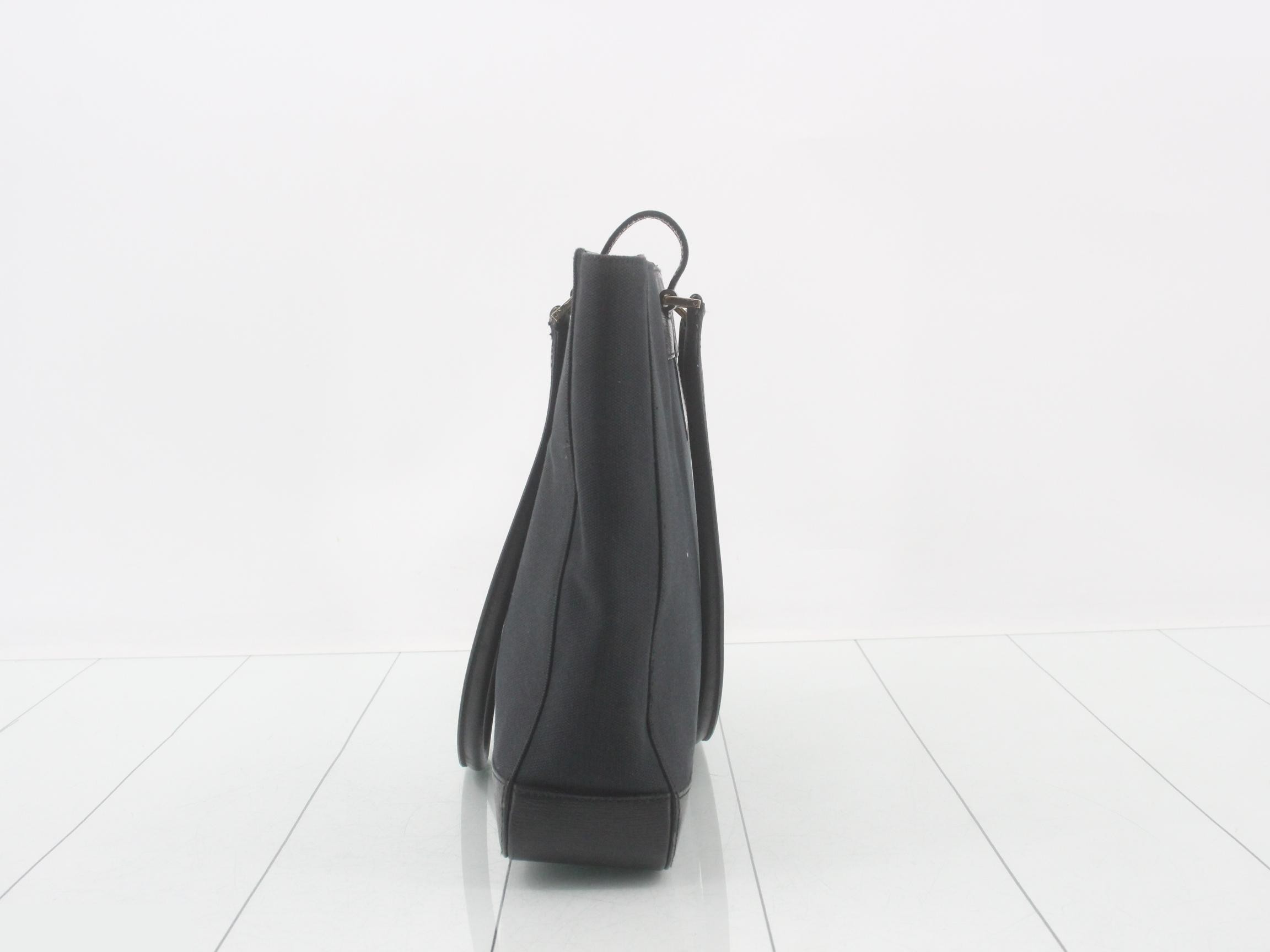 G logo handbag — view 3