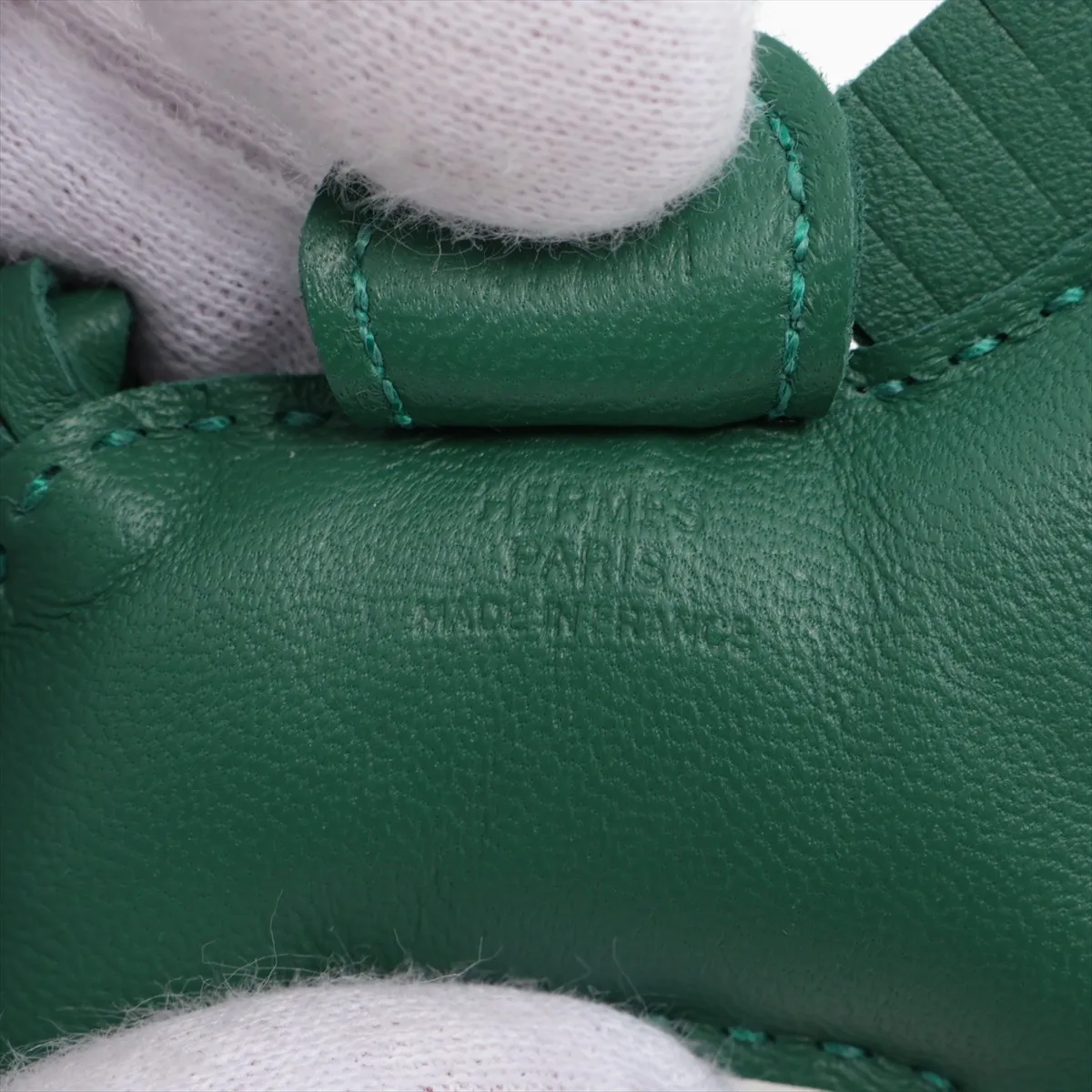 Rodeo Charm PM W: 2024 Charm Agneau Milo Green — view 3