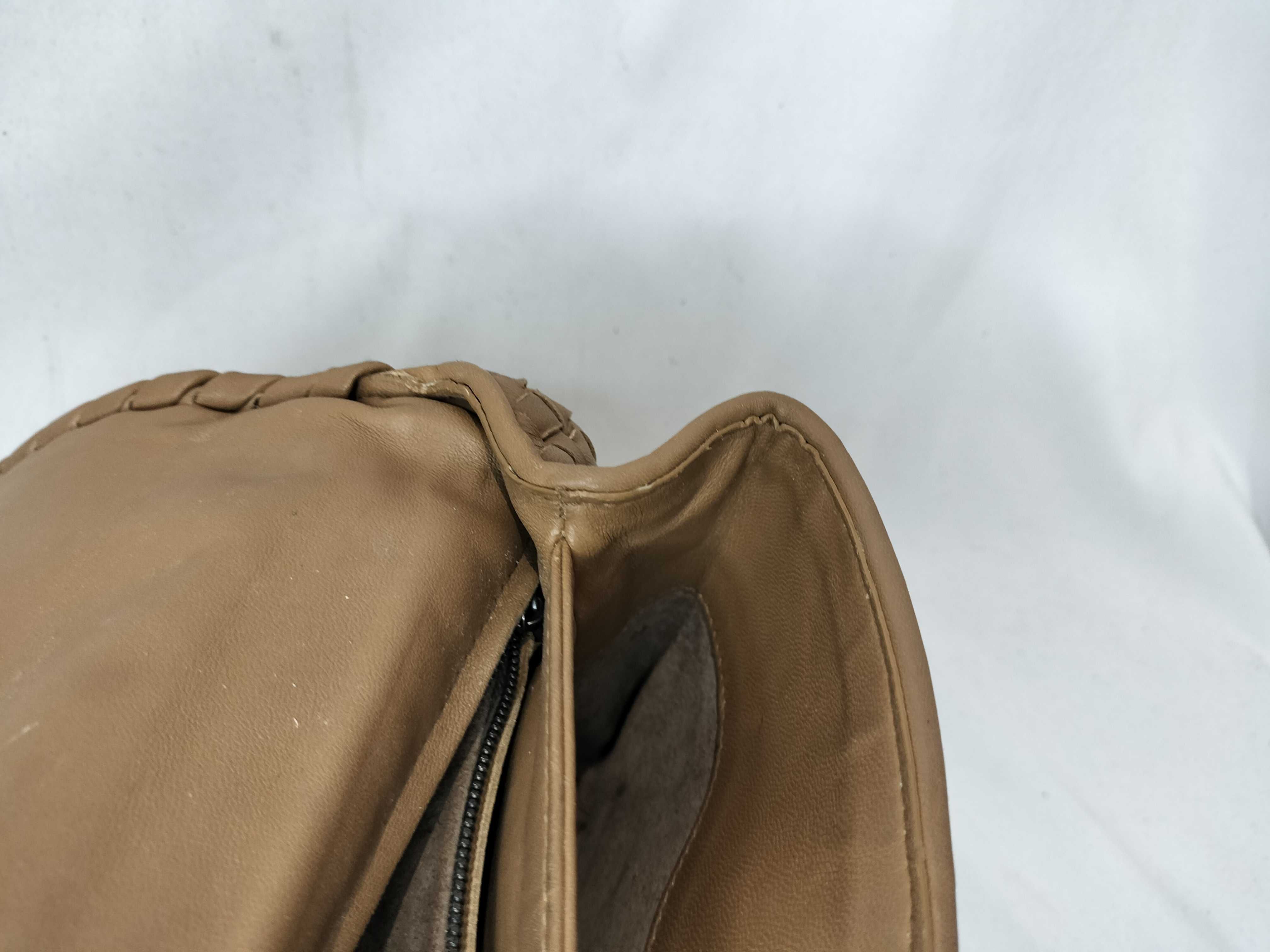 Intrecciato Chain Shoulder Bag — view 11
