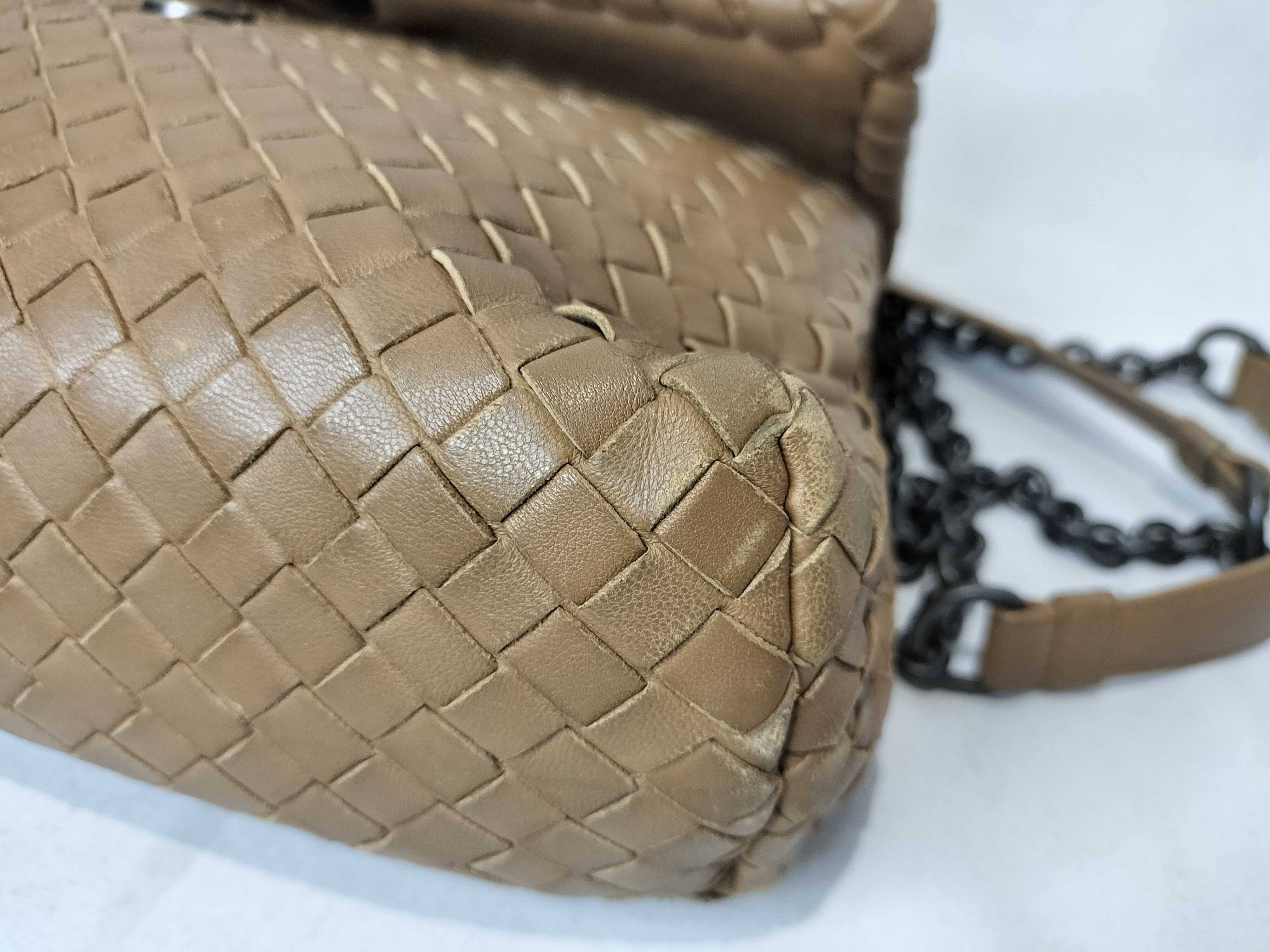 Intrecciato Chain Shoulder Bag — view 6