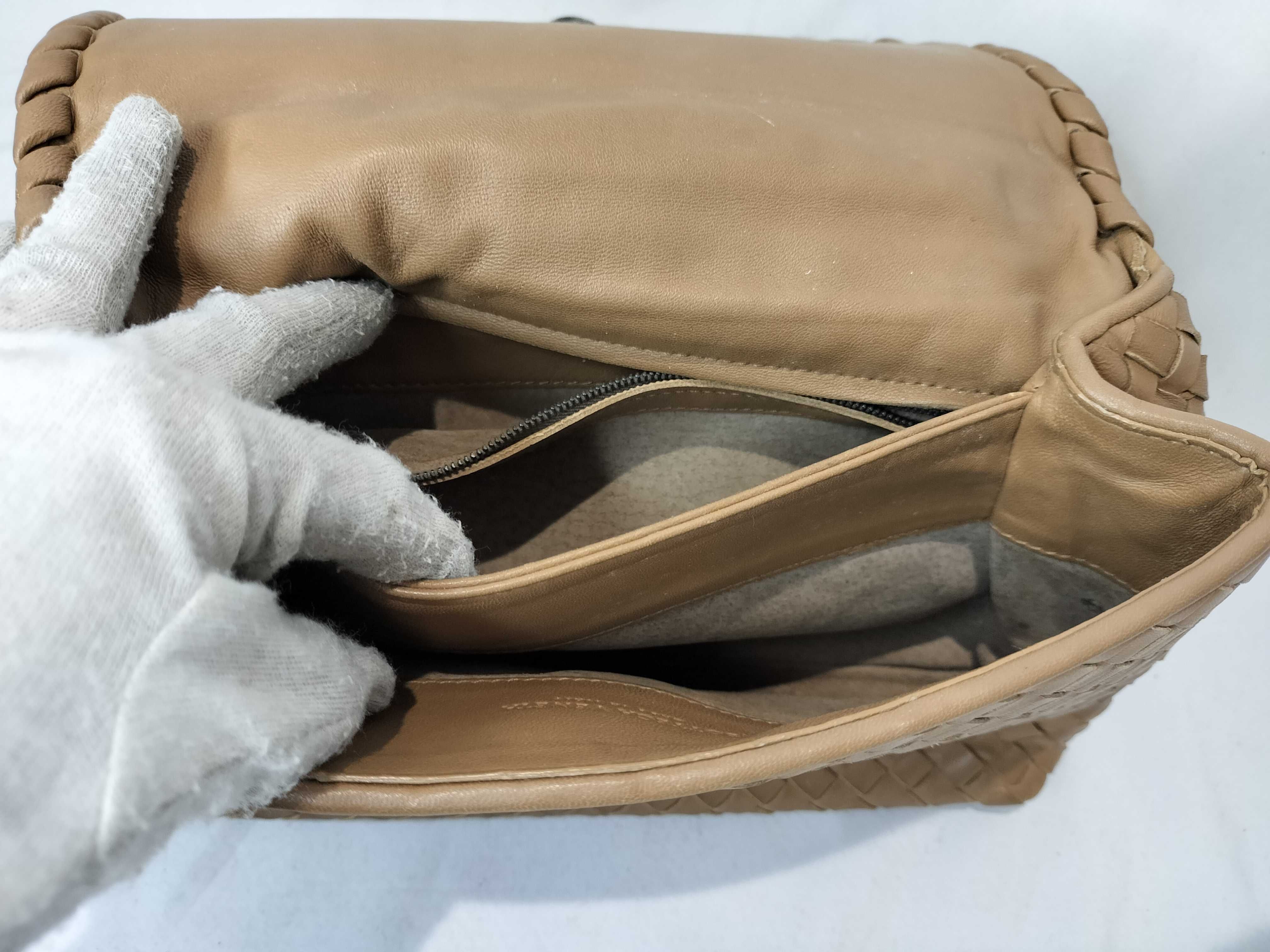 Intrecciato Chain Shoulder Bag — view 9